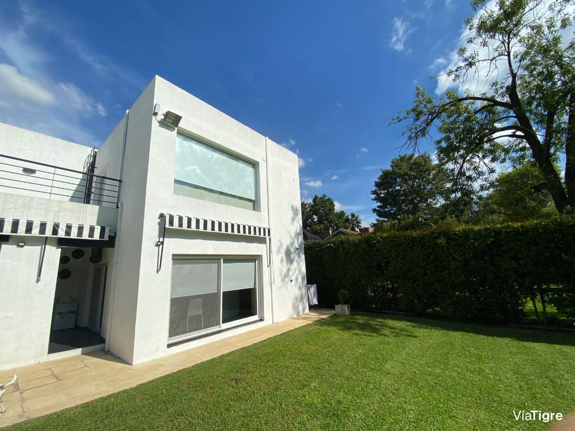 Casa alquiler anual sin muebles Barrio La Arboleda