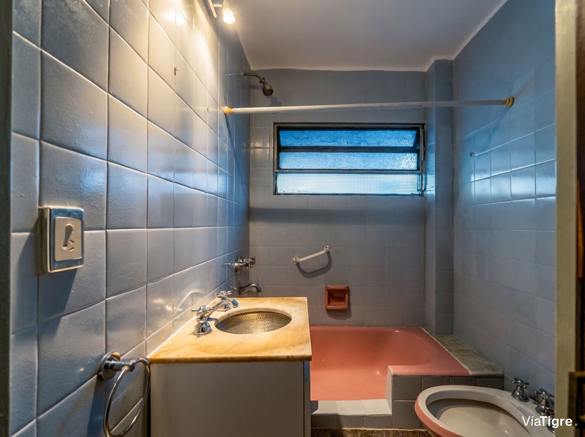 Venta Casa 3 Ambientes Martínez c/Pileta y cochera