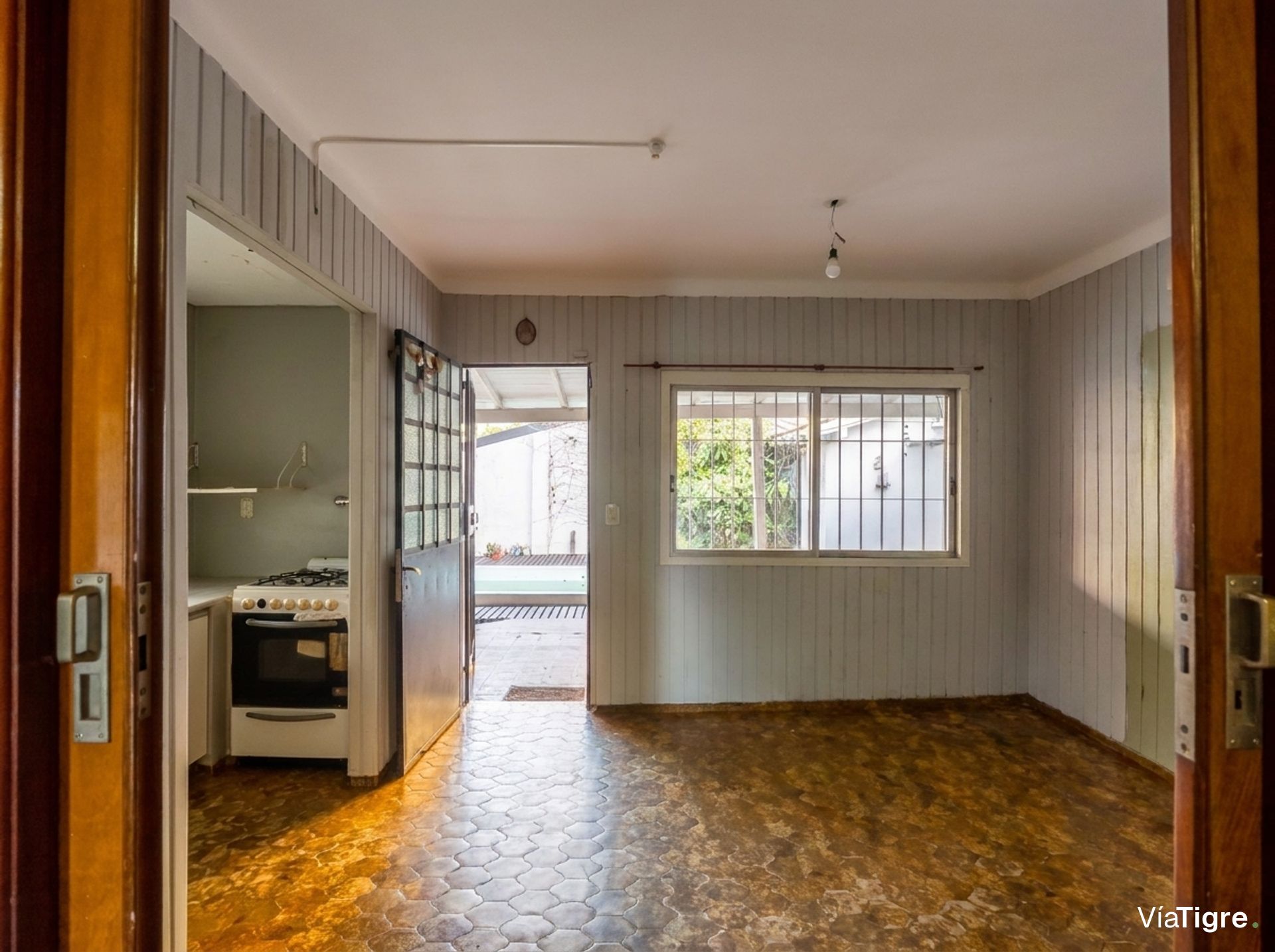 Venta Casa 3 Ambientes Martínez c/Pileta y cochera