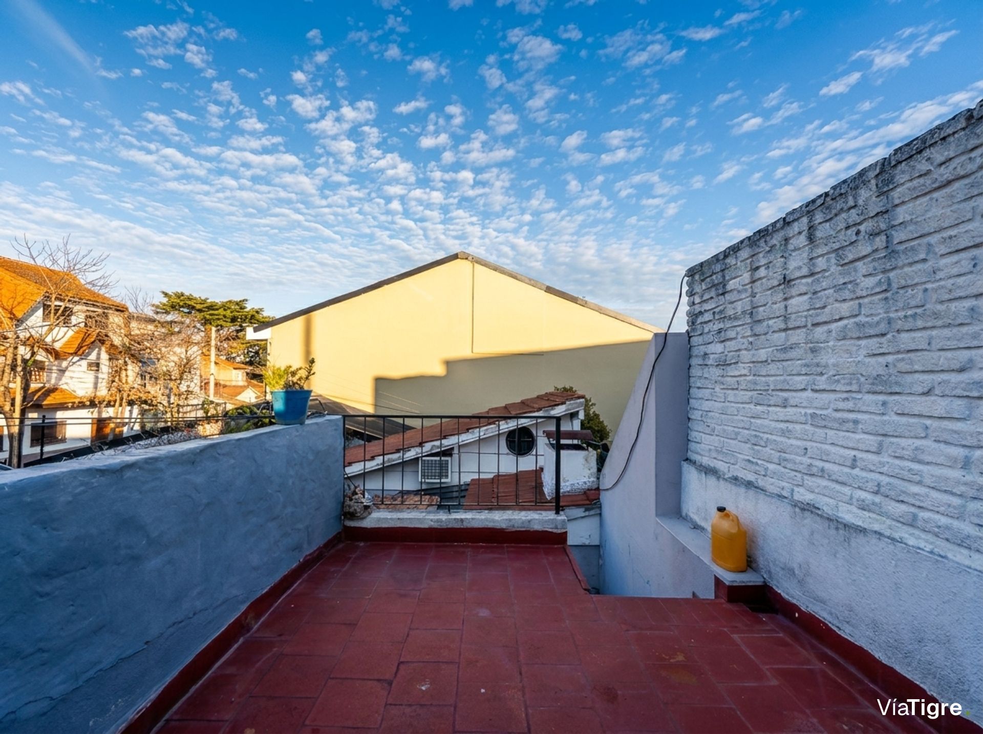 Venta Casa 3 Ambientes Martínez c/Pileta y cochera