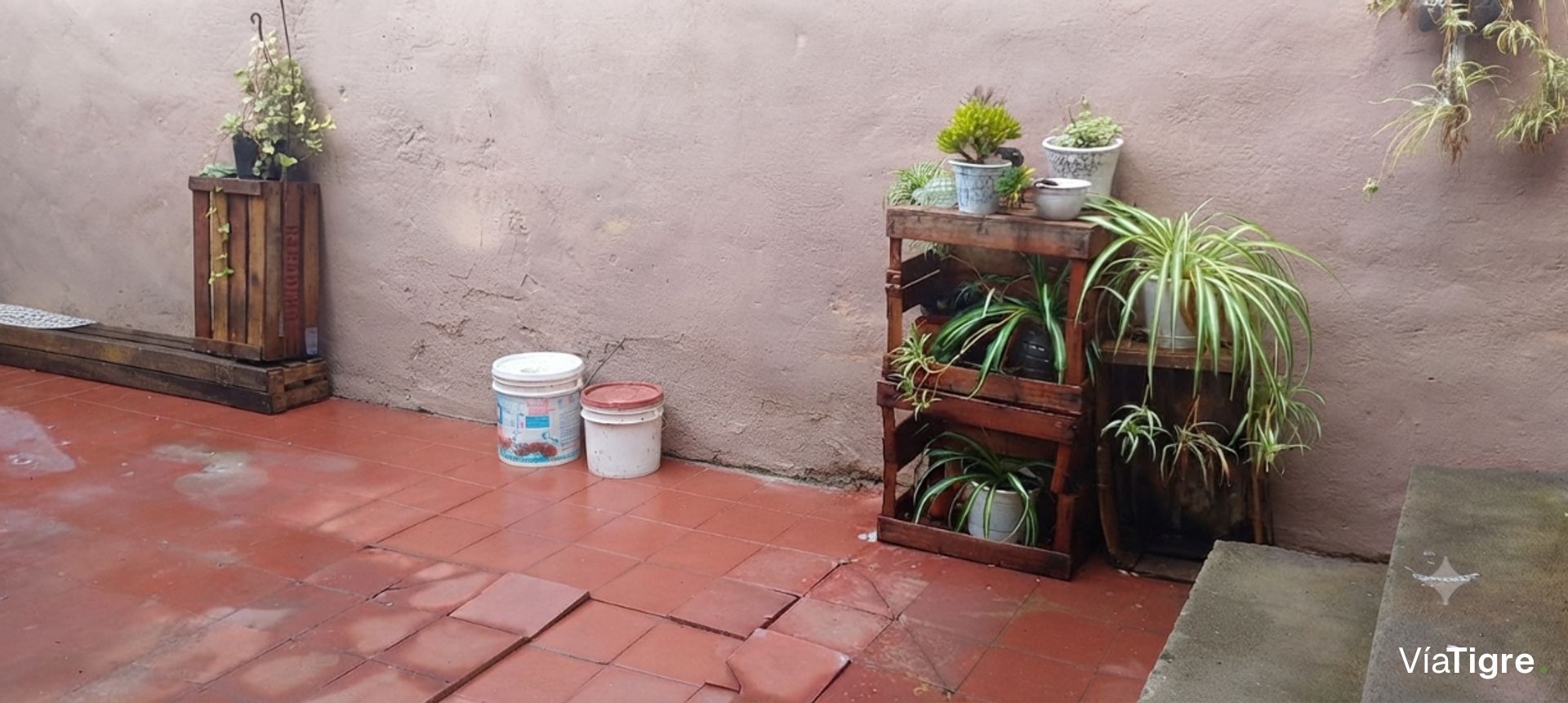 Venta PH 3 ambientes Pta. baja en Virreyes c/patio