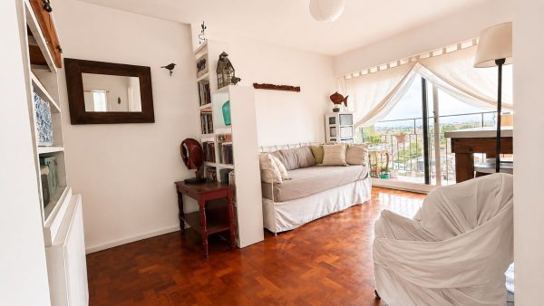 Sale 2-Room Apartment – Martínez