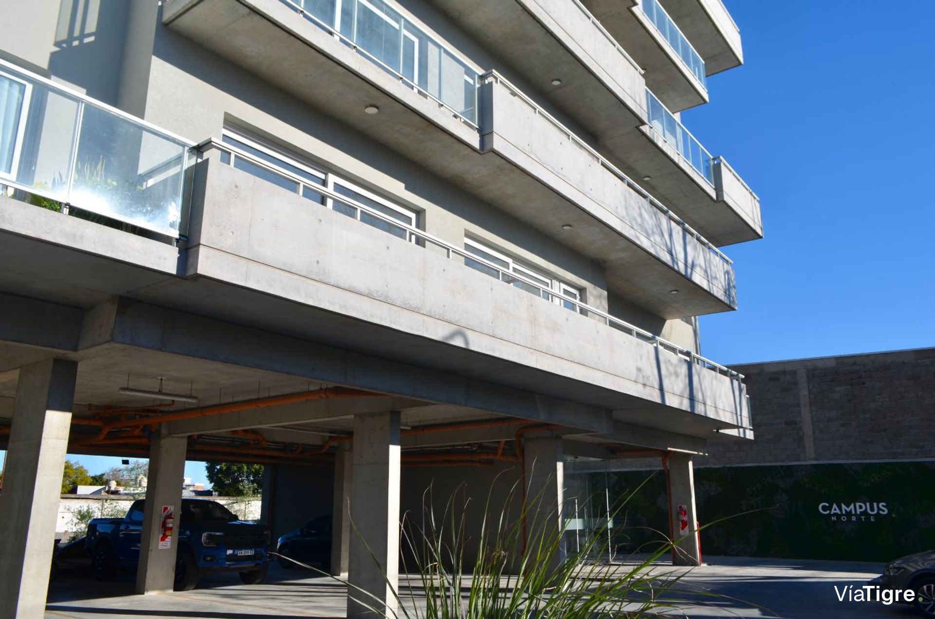 Venta depto 2 amb V Martelli coch pileta balcon