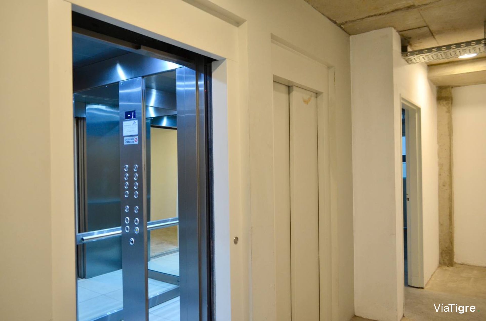 Venta depto 2 amb V Martelli coch pileta balcon