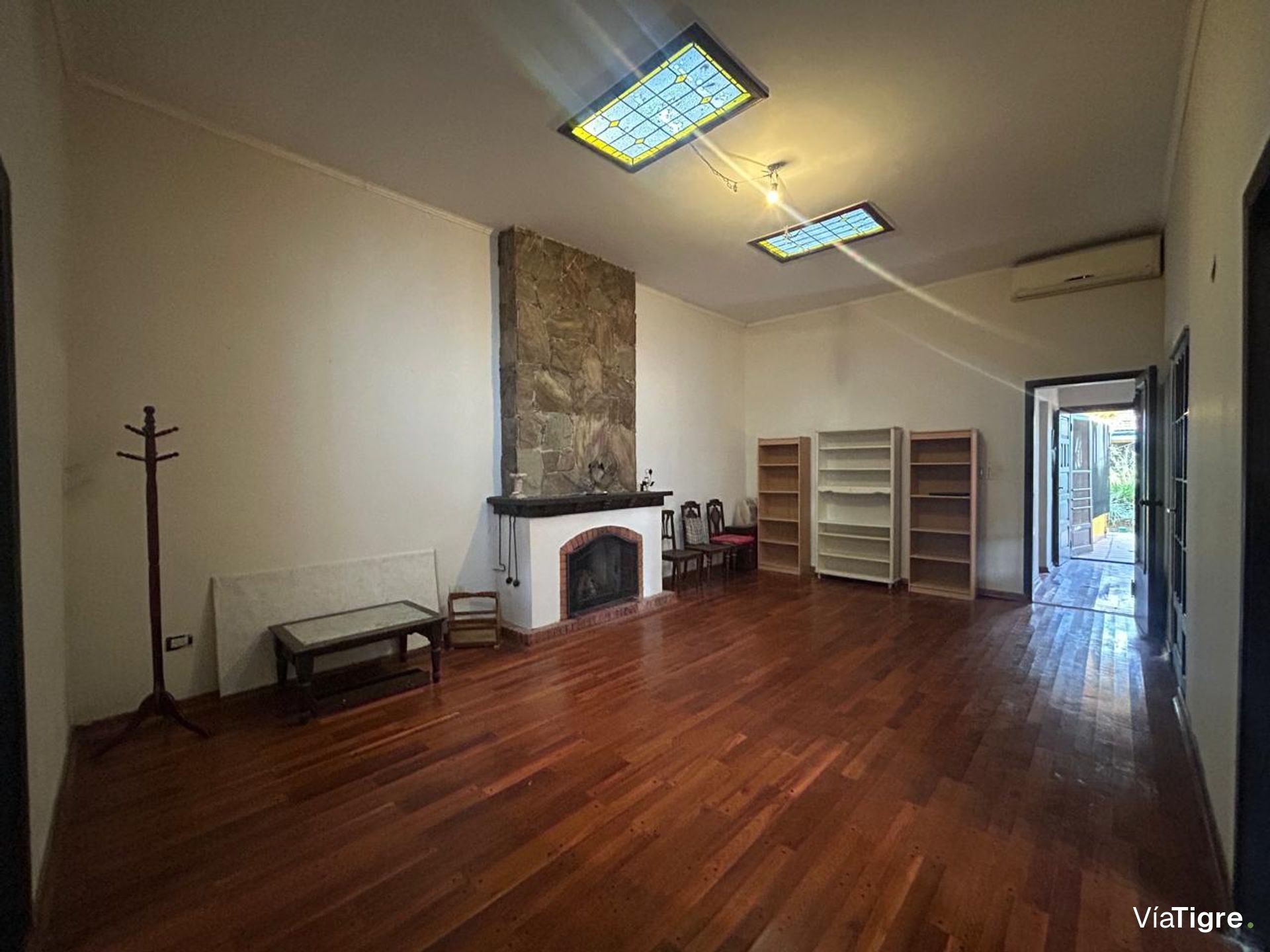 Casa 6 ambientes Venta Villa Martelli con Parque