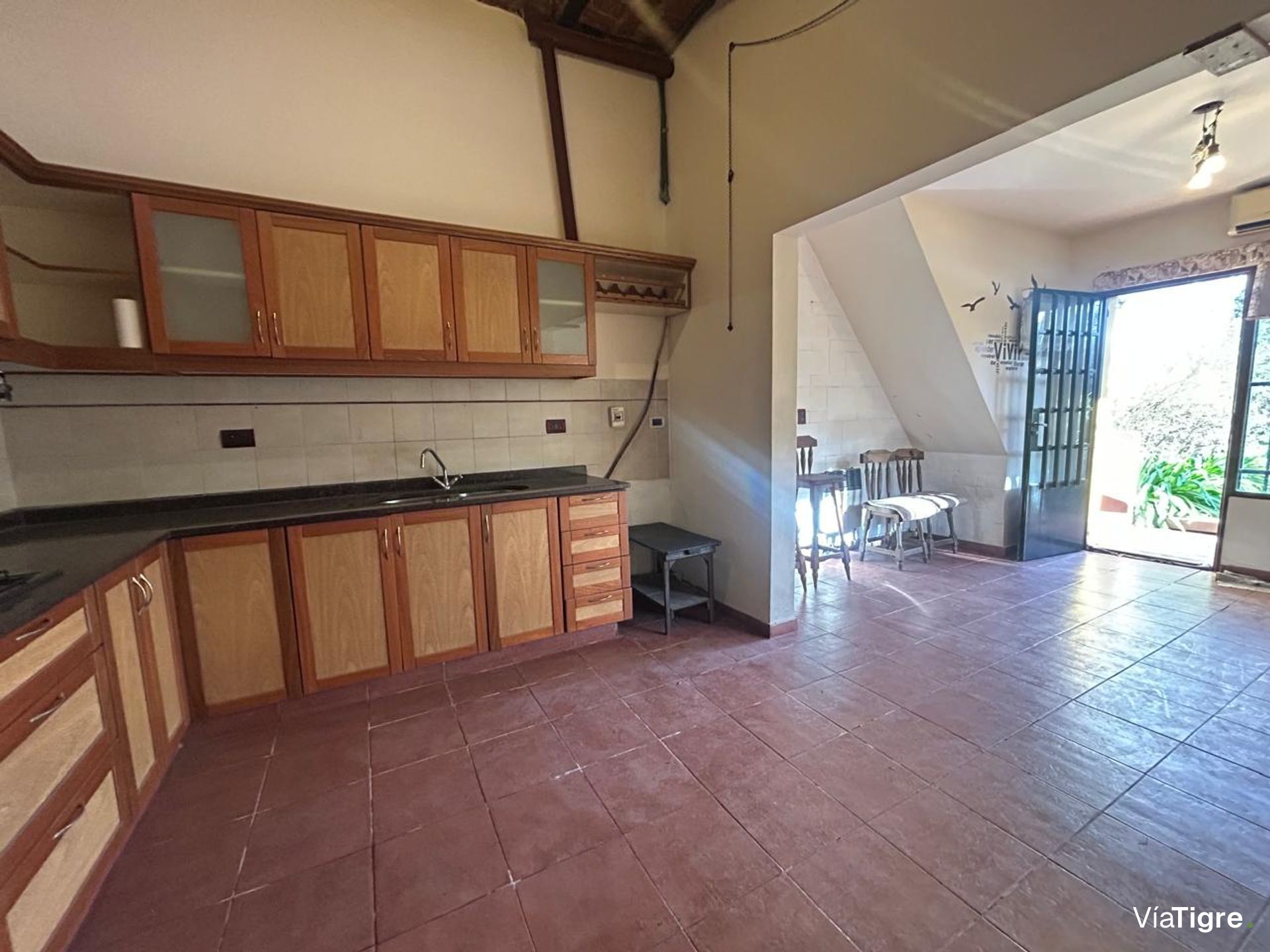 Casa 6 ambientes Venta Villa Martelli con Parque