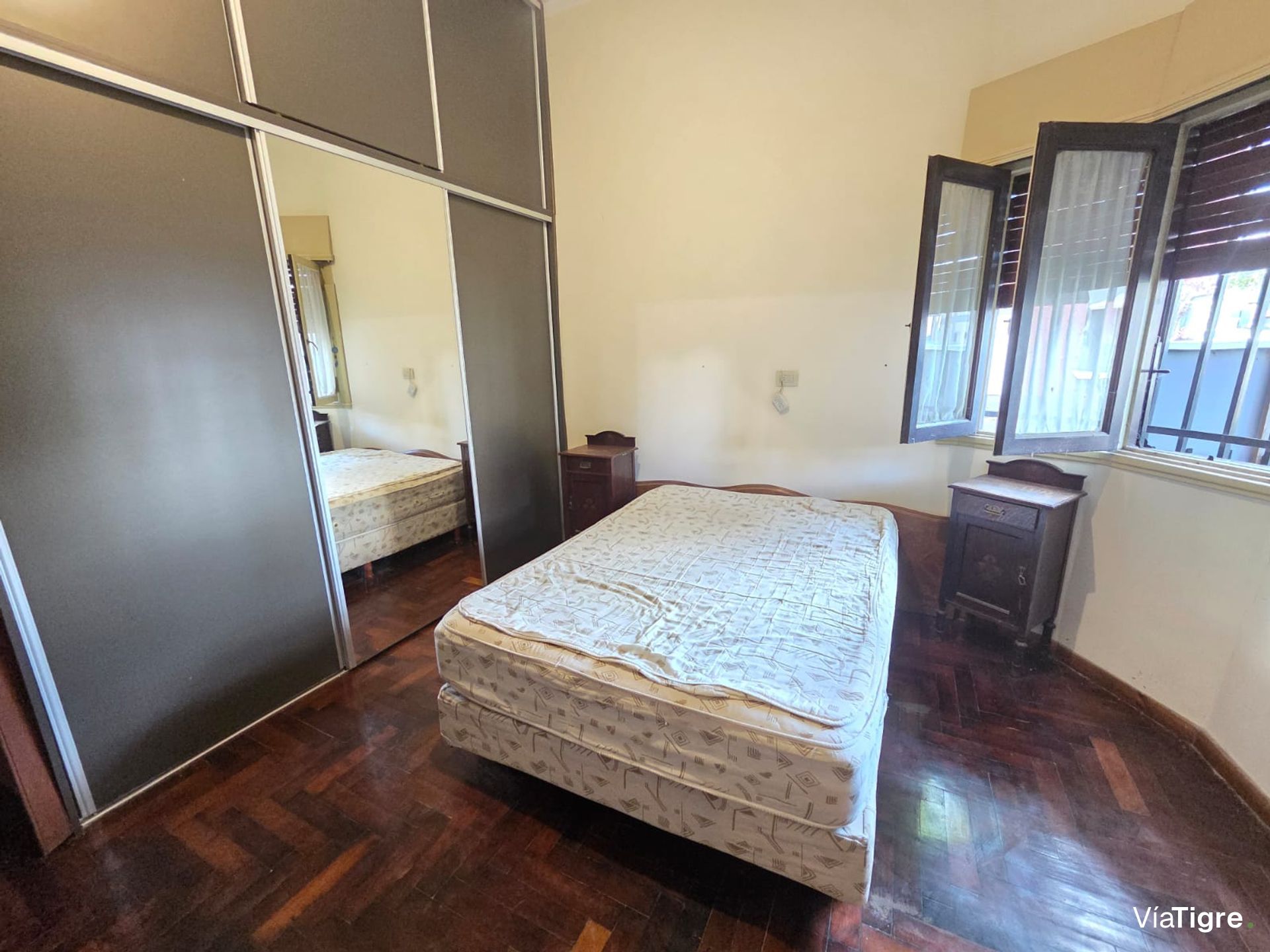 Casa 6 ambientes Venta Villa Martelli con Parque