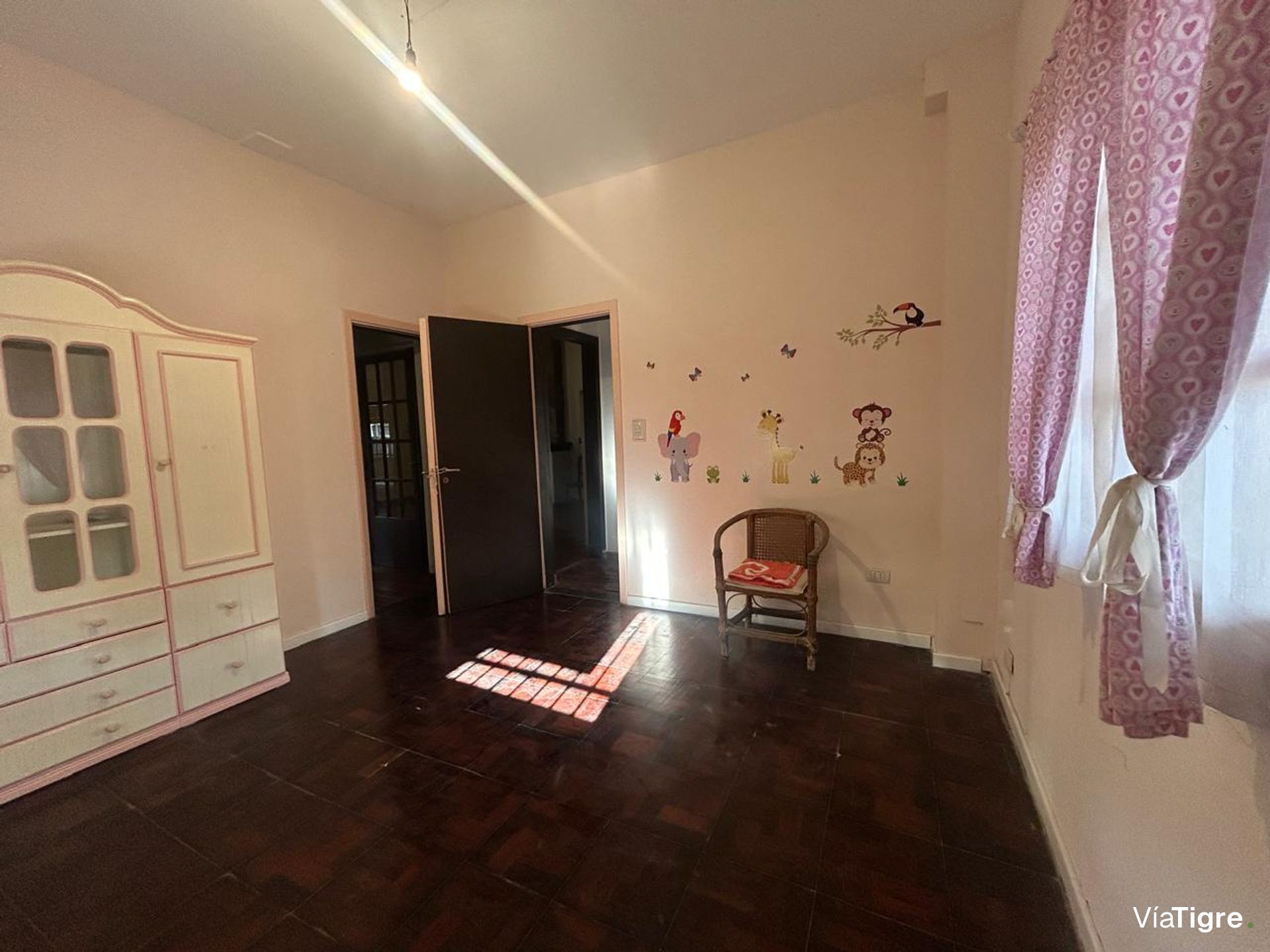Casa 6 ambientes Venta Villa Martelli con Parque