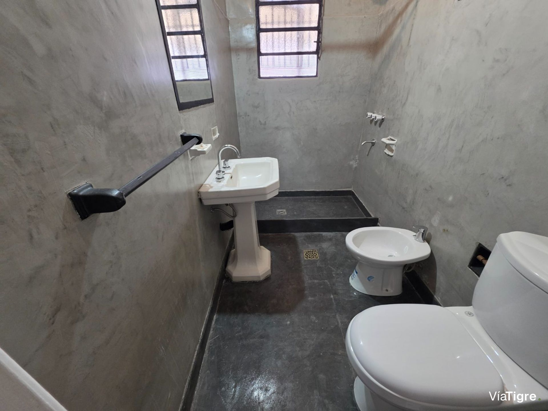 Alquiler Casa 3Amb-San Isidro-Jardin-Quincho-Garag