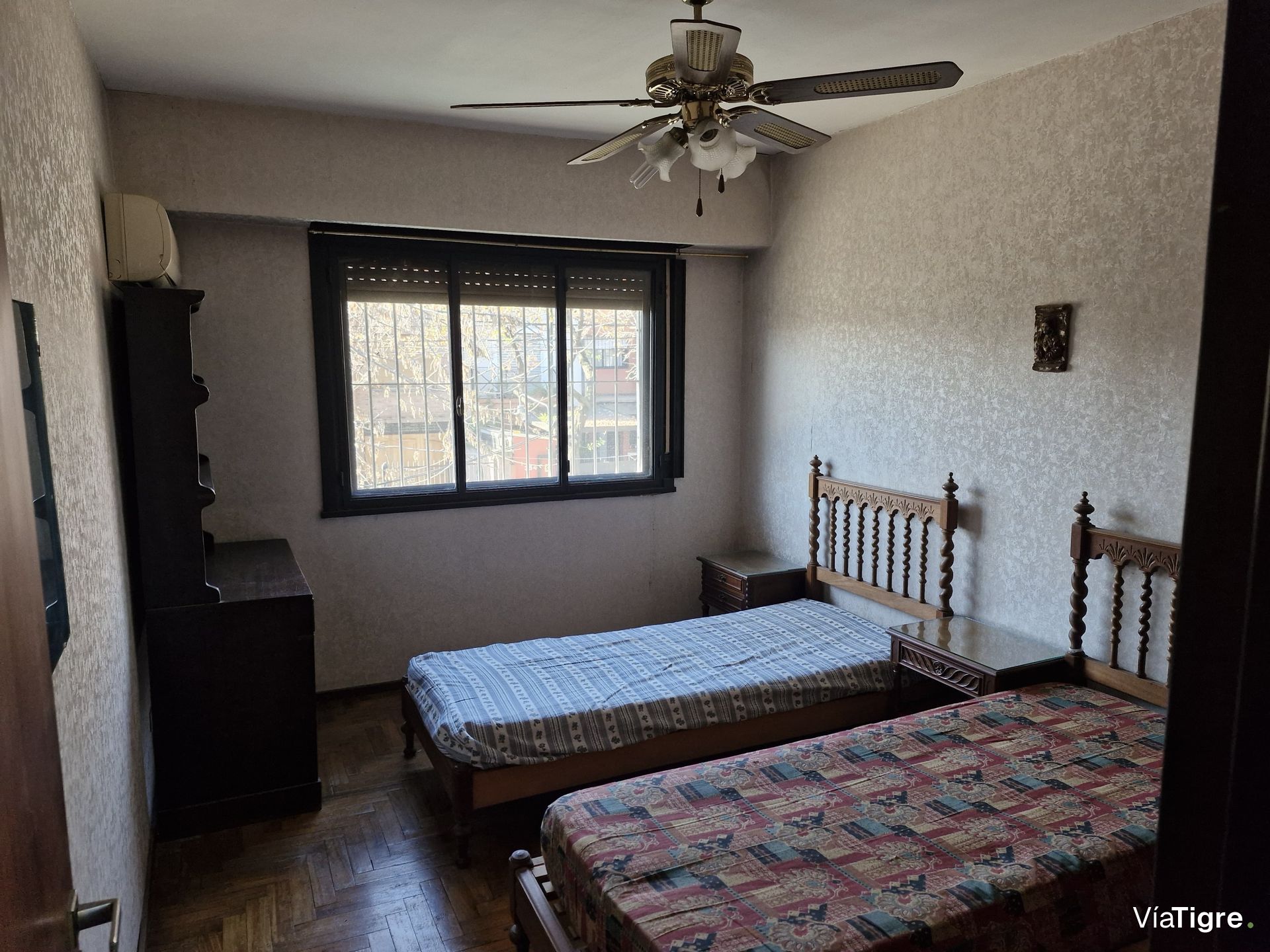 PH Tipo Casa 4 ambientes con Cochera y Jardín