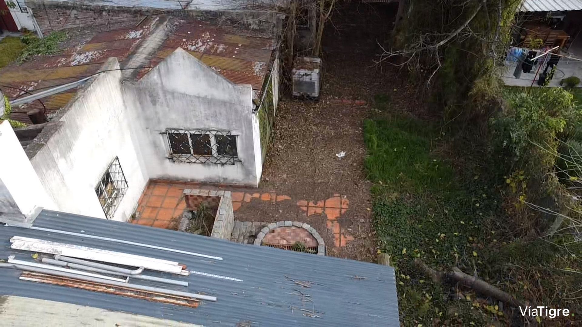 Casa a reciclar sobre gran lote de 875m2 en Talar