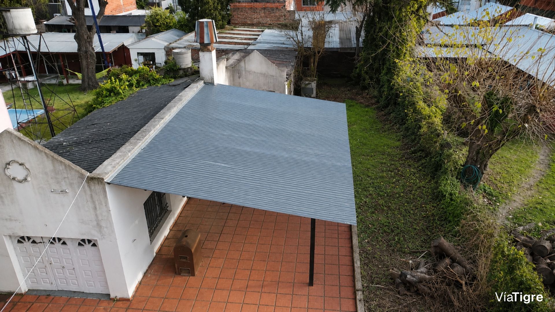 Casa a reciclar sobre gran lote de 875m2 en Talar