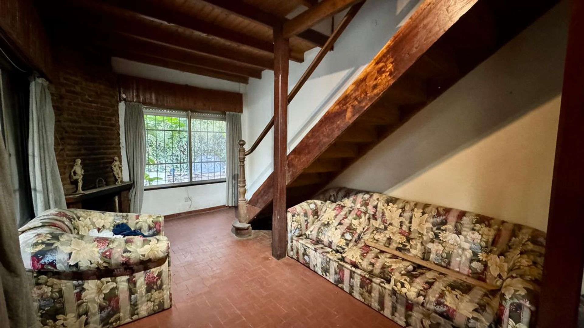 Venta Casa 8 Ambientes Jardin Y Pileta Torcuato