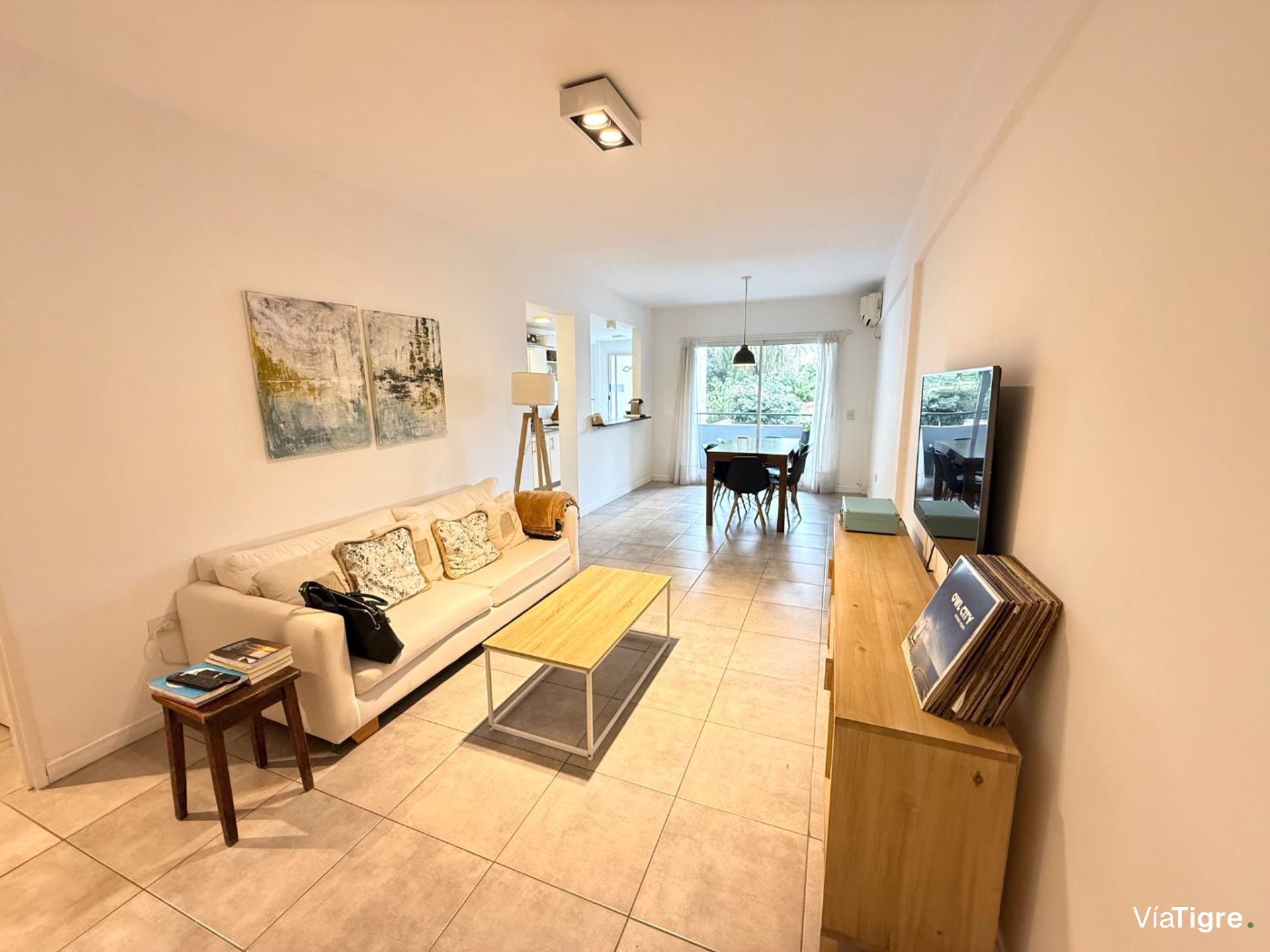VENTA 2 AMB. con BALCON Y COCHERA CUB, San Isidro