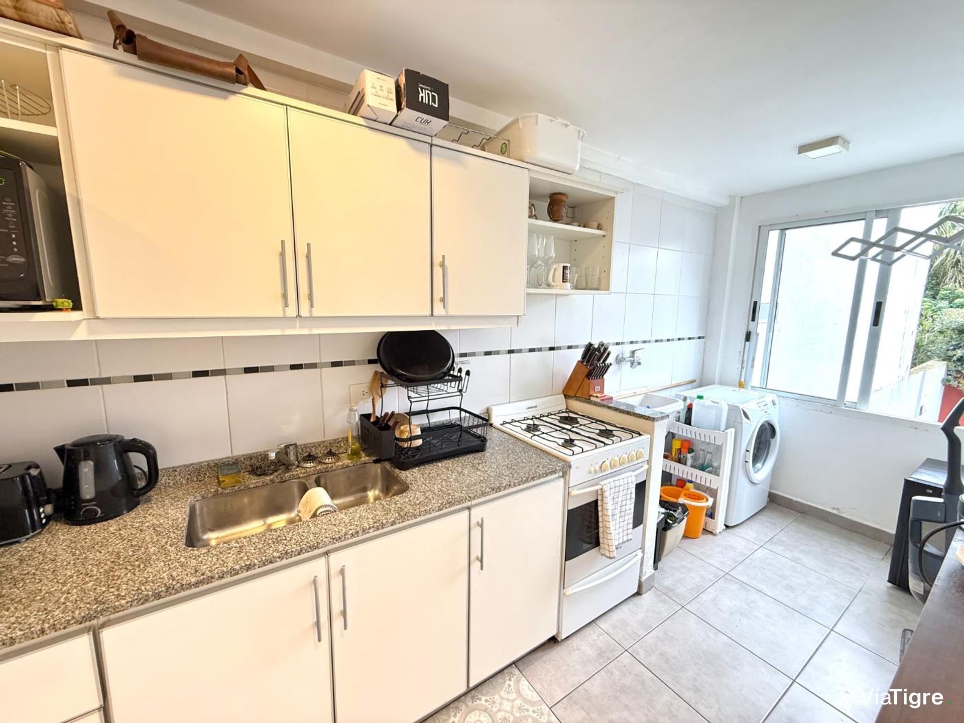 VENTA 2 AMB. con BALCON Y COCHERA CUB, San Isidro