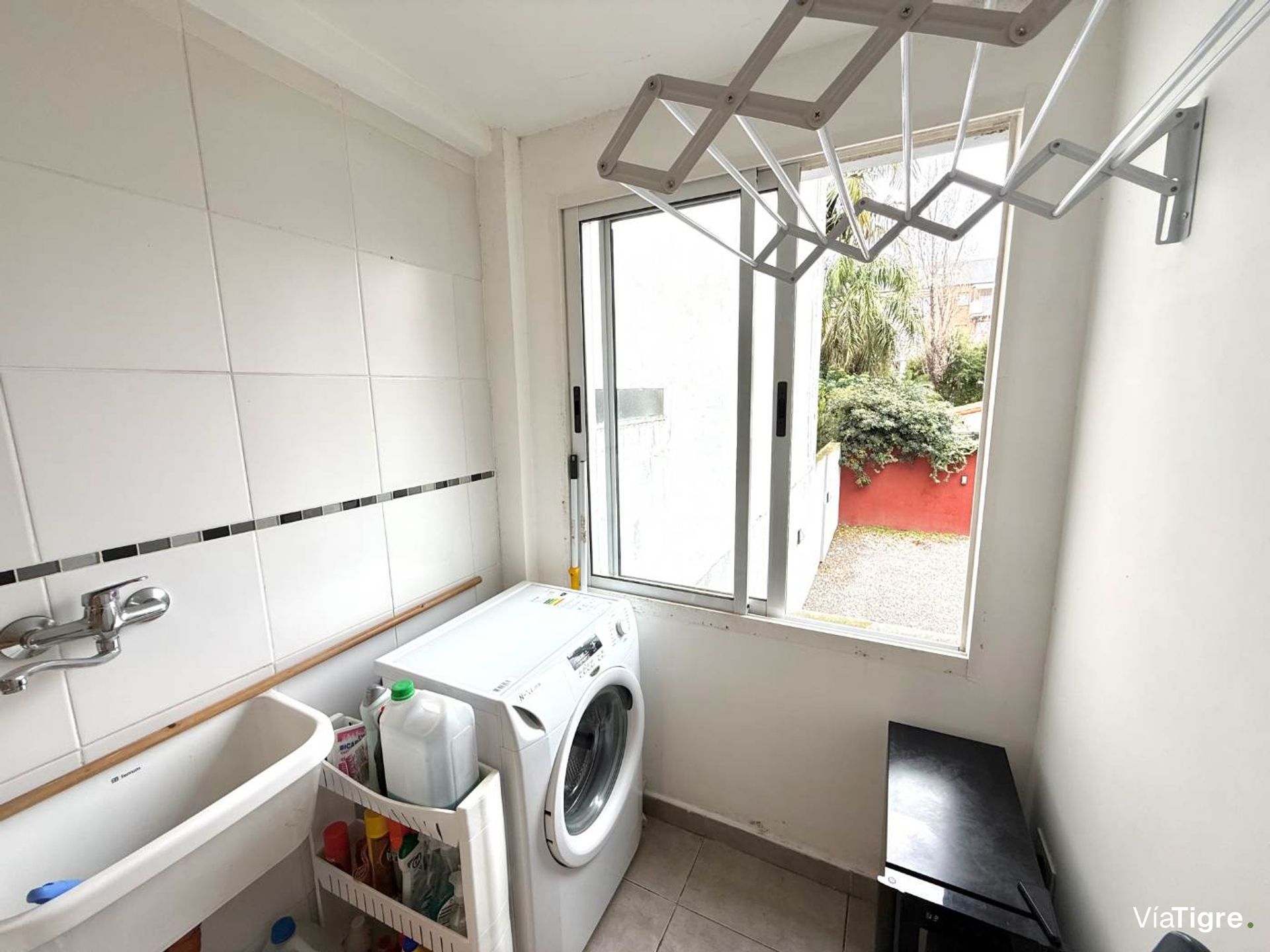 VENTA 2 AMB. con BALCON Y COCHERA CUB, San Isidro