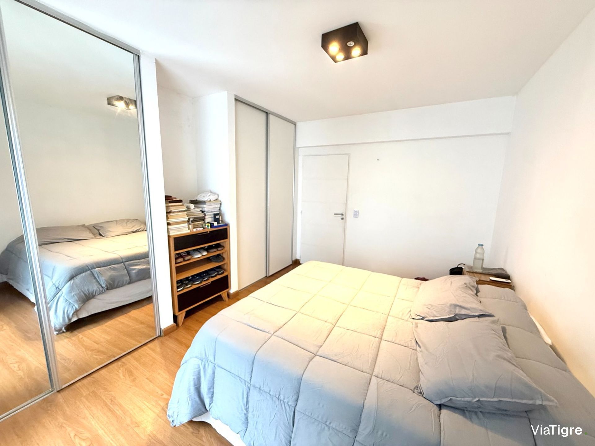 VENTA 2 AMB. con BALCON Y COCHERA CUB, San Isidro