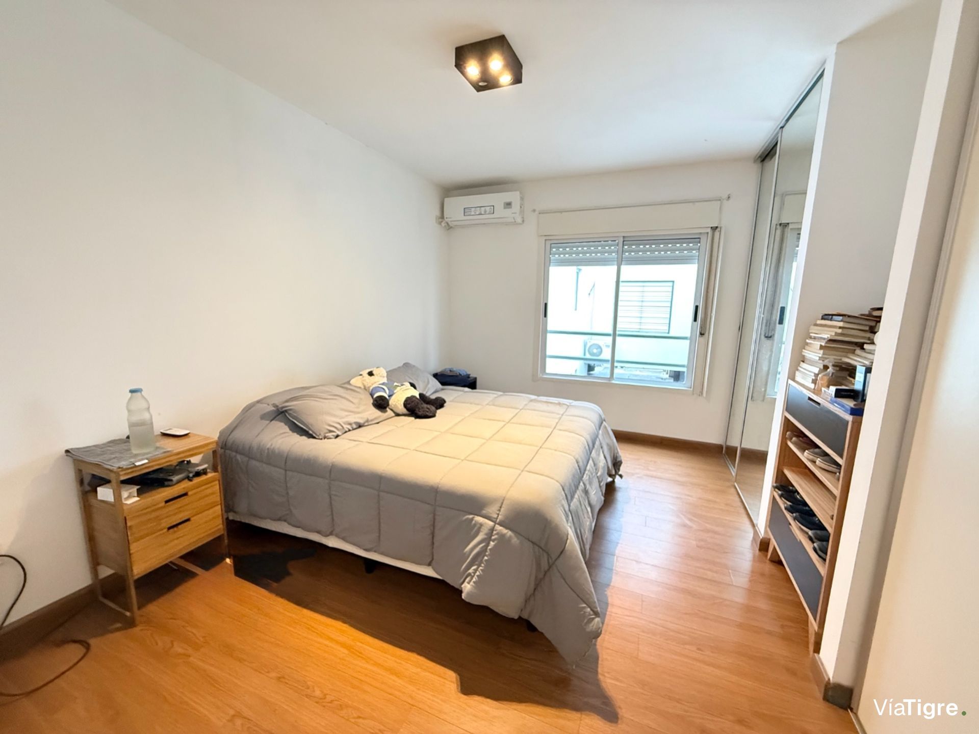 VENTA 2 AMB. con BALCON Y COCHERA CUB, San Isidro