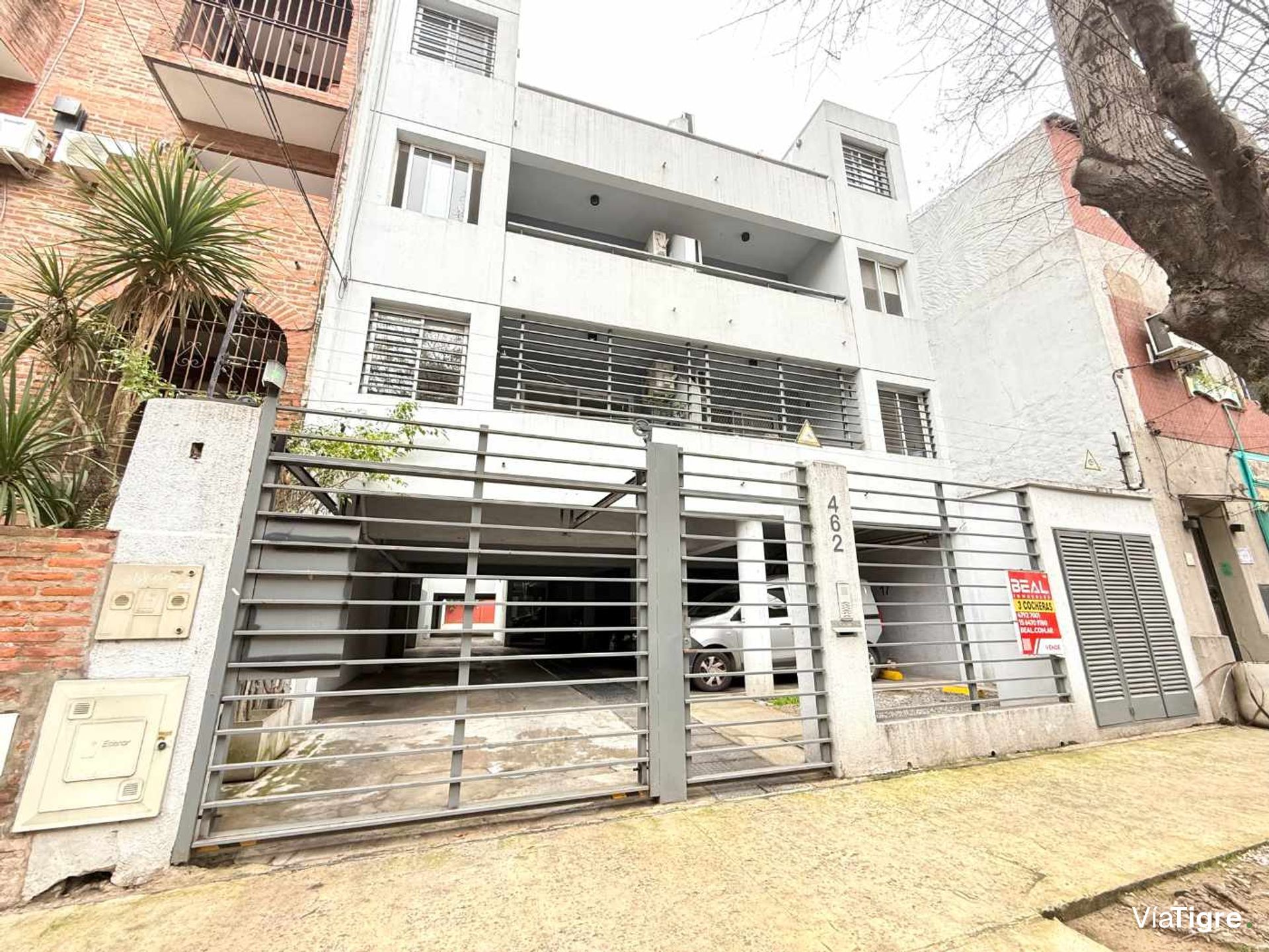 VENTA 2 AMB. con BALCON Y COCHERA CUB, San Isidro