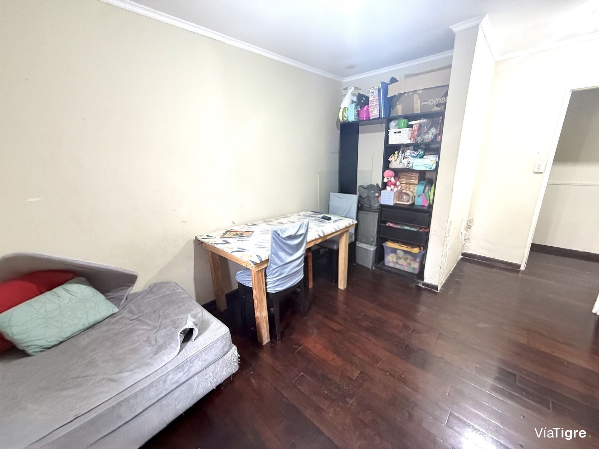 Casa en venta 5 ambientes cochera PB Olivos