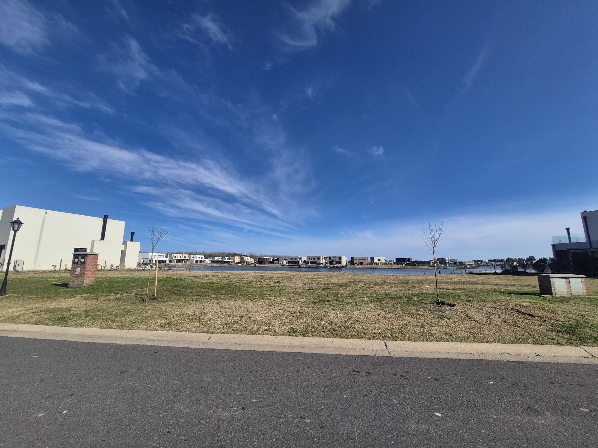 Lote En Venta En Barrio Santa Ana A La Laguna