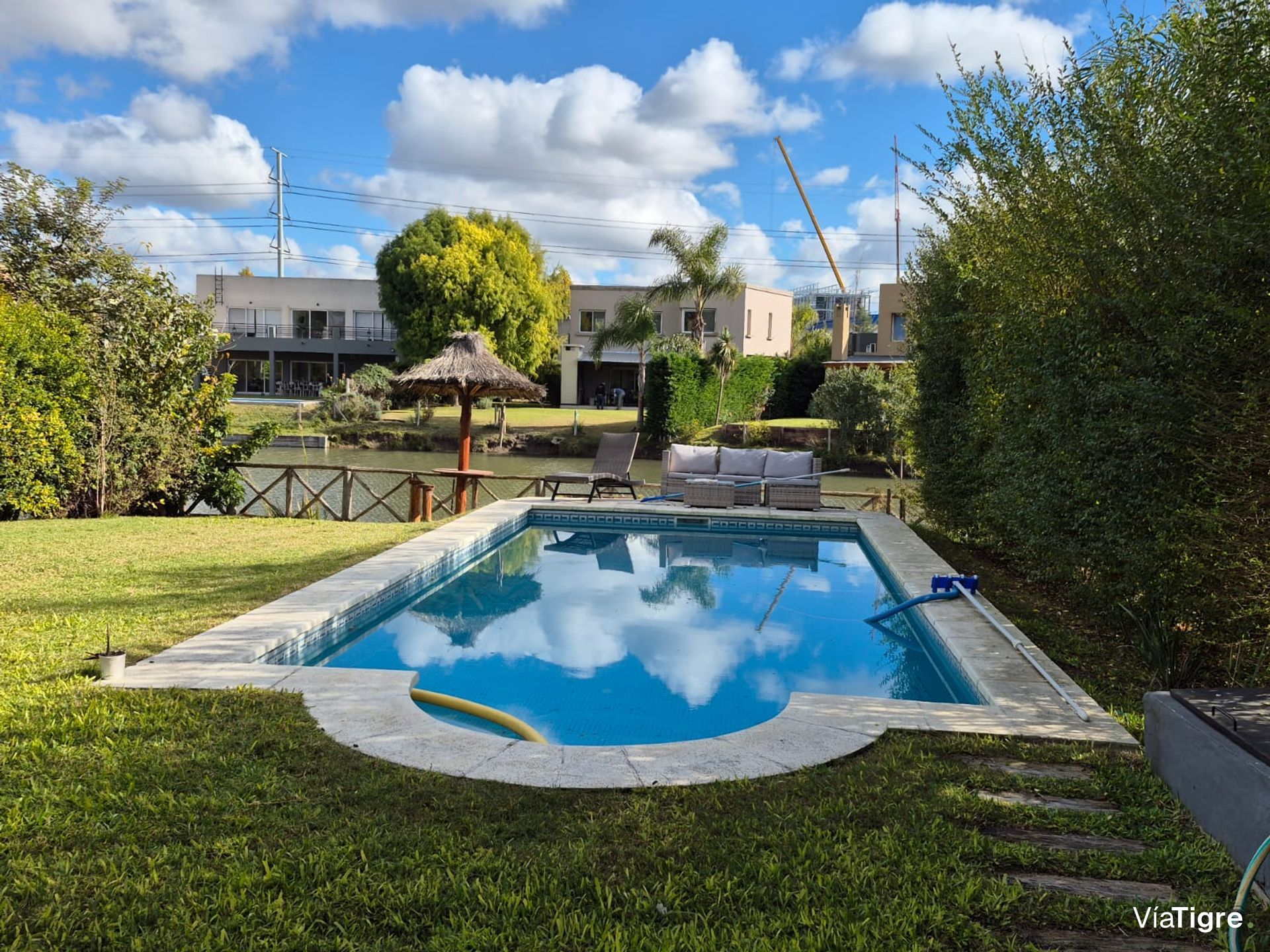 Venta Casa. Barrio Barrancas De Santa Maria. Tigre