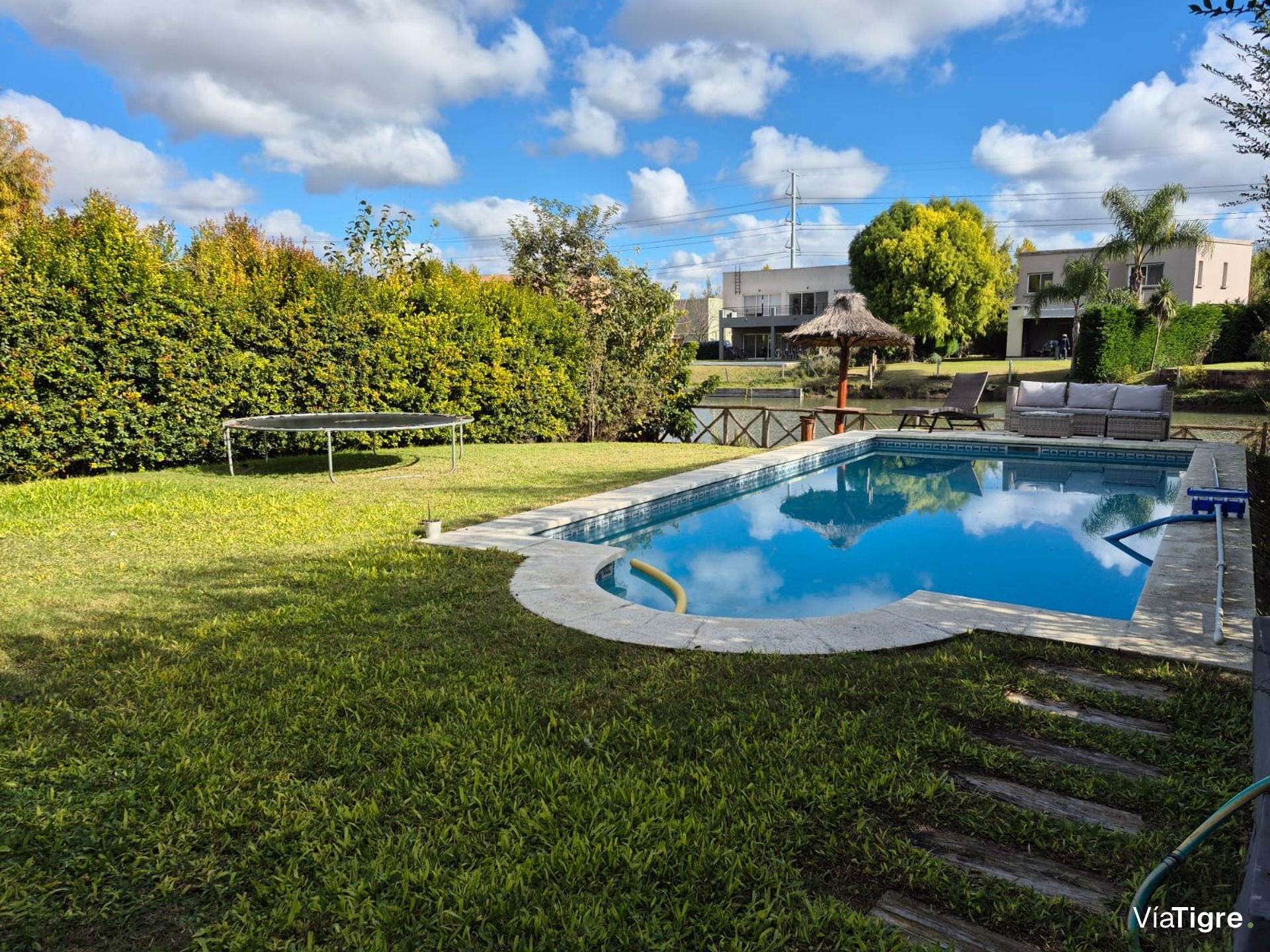 Venta Casa. Barrio Barrancas De Santa Maria. Tigre