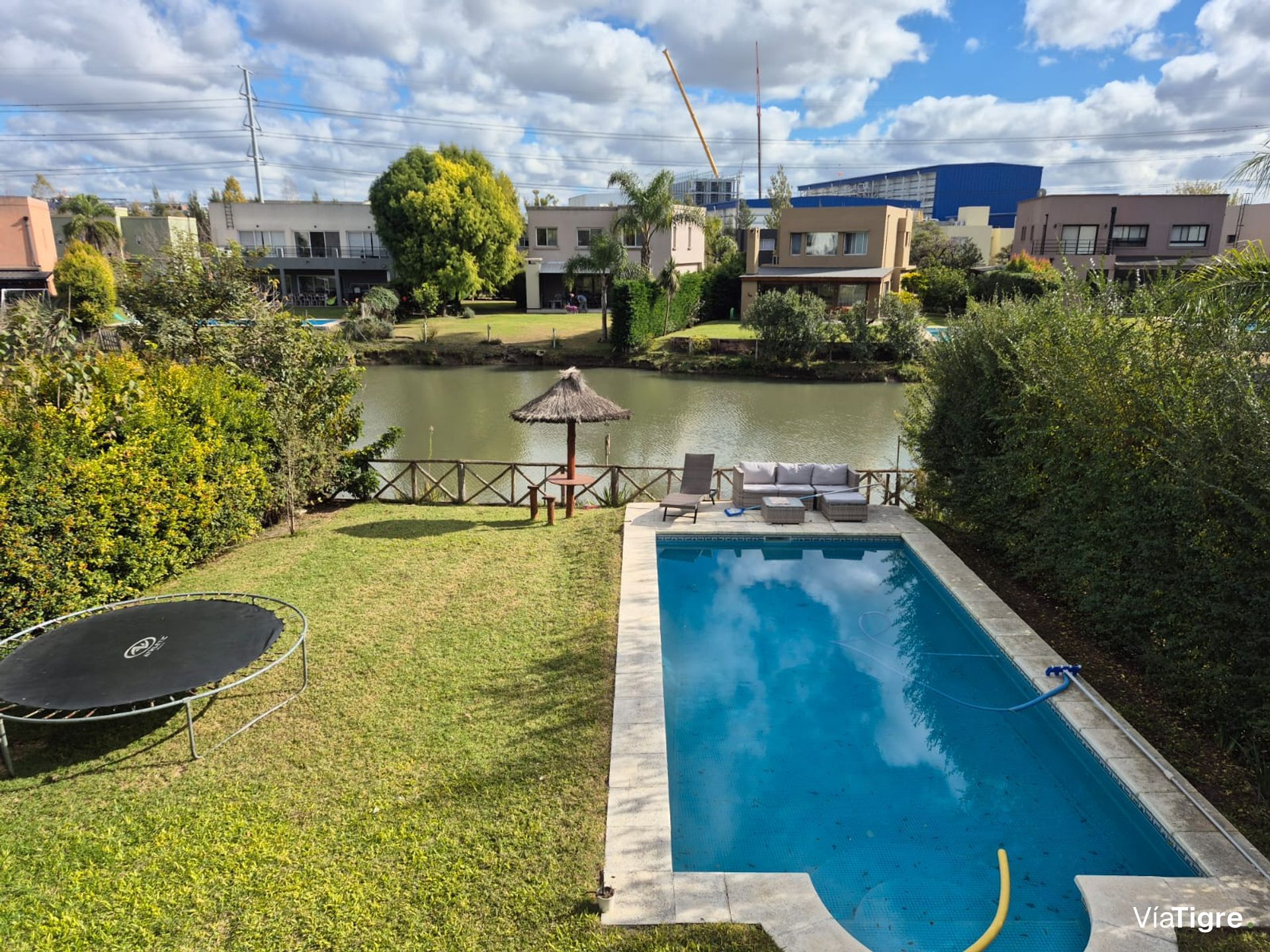 Venta Casa. Barrio Barrancas De Santa Maria. Tigre