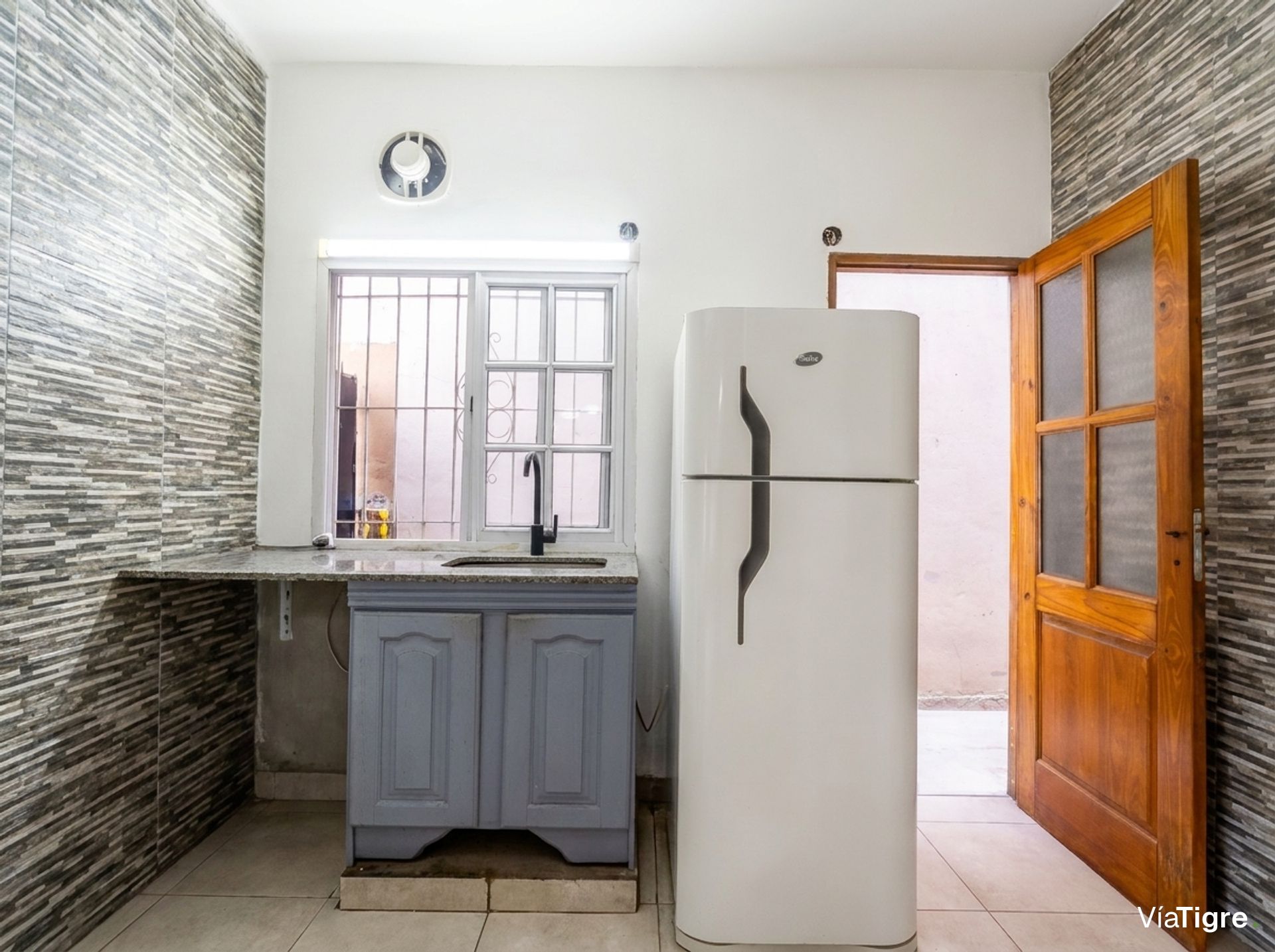 PH 3AMB, c/ PATIO, QUINCHO y TERRAZA, en BOULOGNE.
