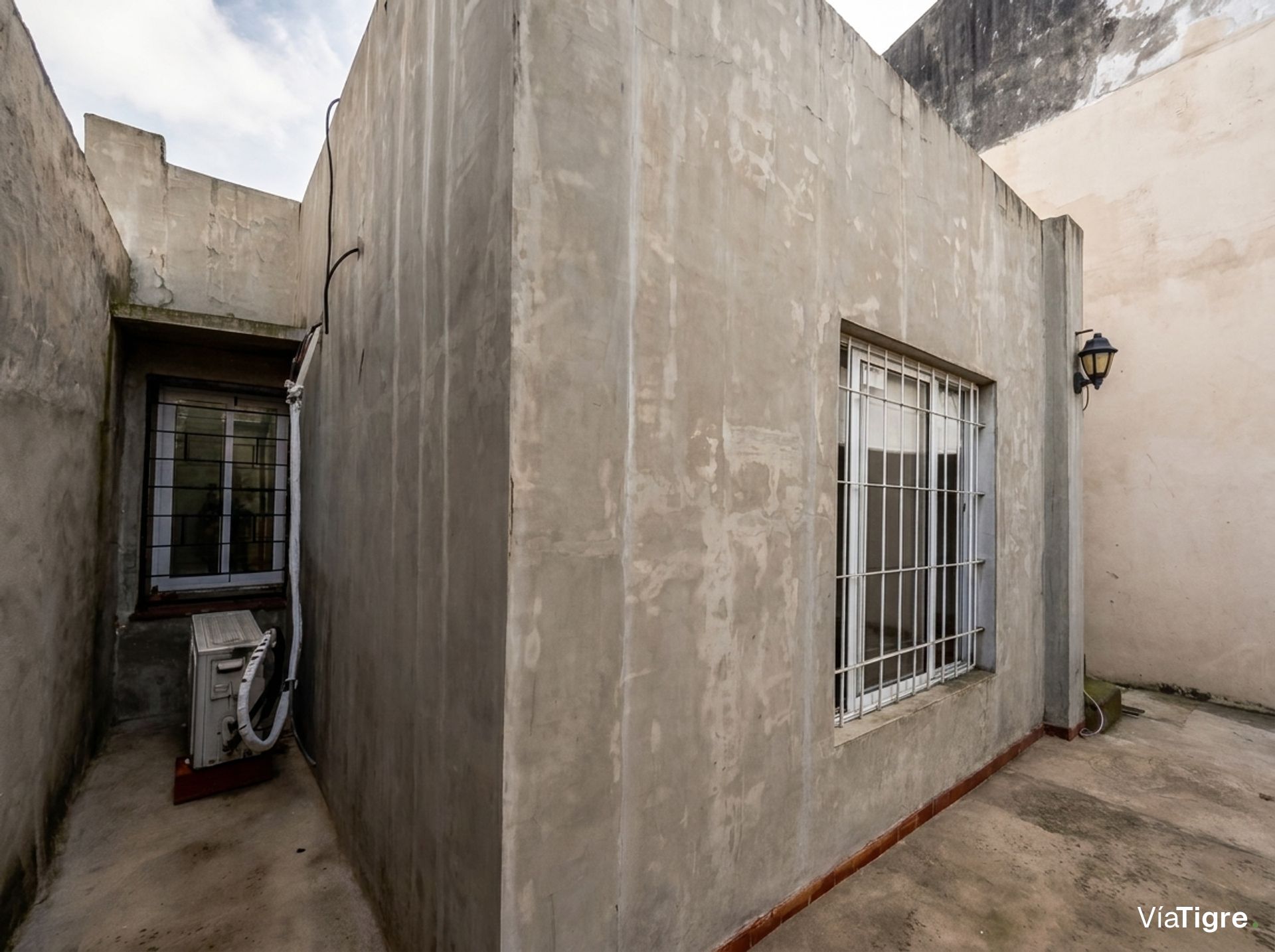 PH 3AMB, c/ PATIO, QUINCHO y TERRAZA, en BOULOGNE.