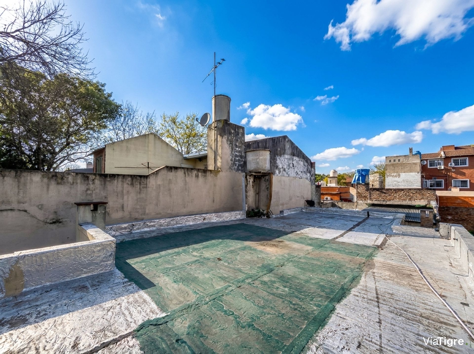 PH 3AMB, c/ PATIO, QUINCHO y TERRAZA, en BOULOGNE.
