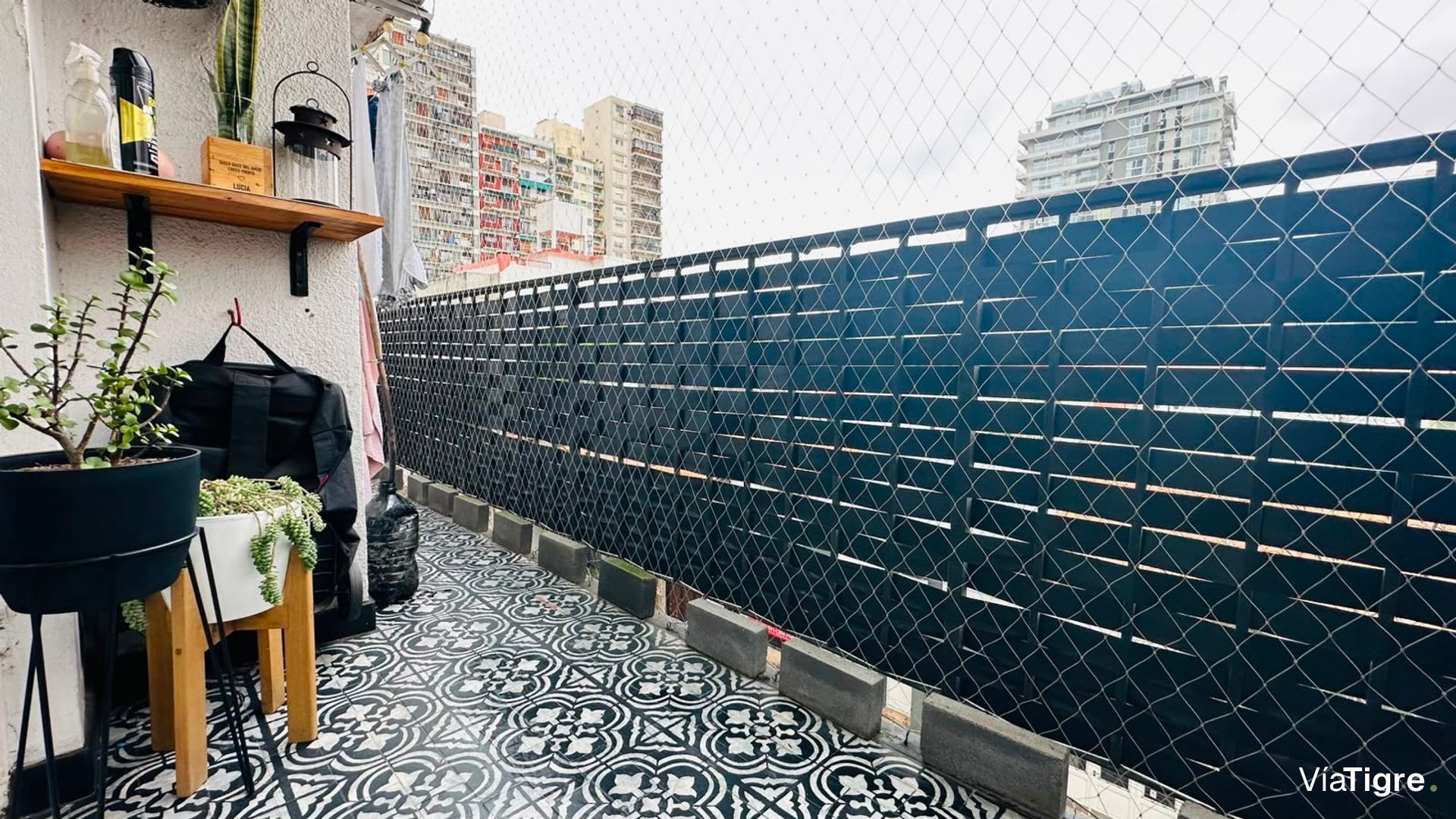 Venta Departamento 3 Ambientes/ Con Coch Vte Lopez