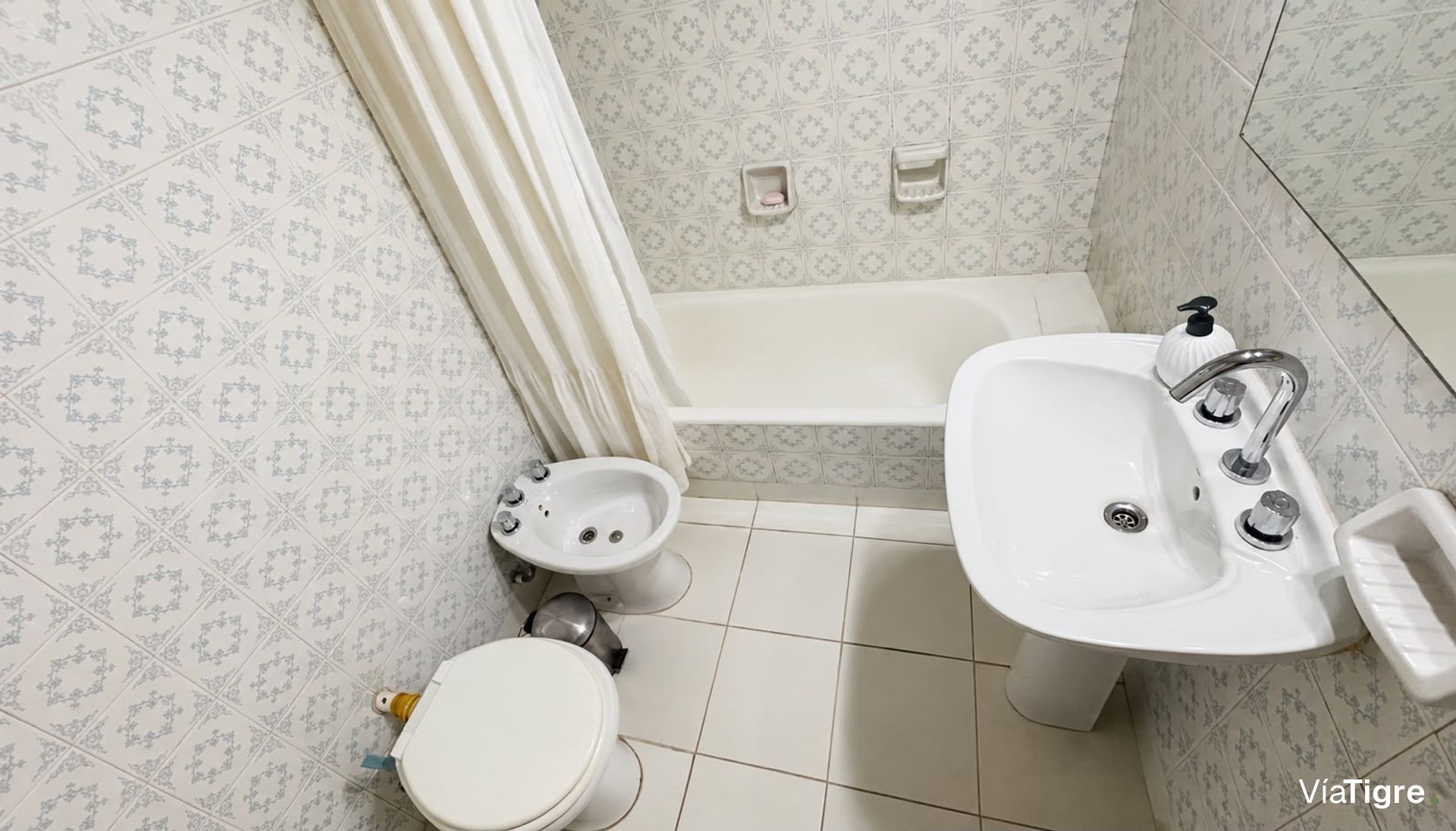 Venta Departamento 3 Ambientes/ Con Coch Vte Lopez