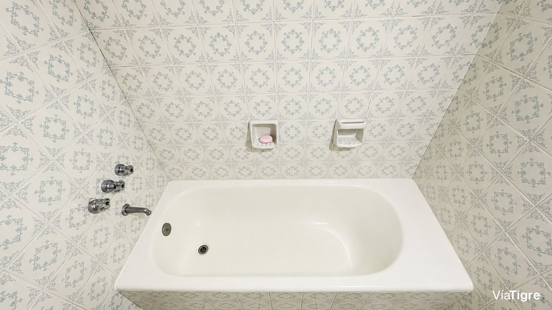Venta Departamento 3 Ambientes/ Con Coch Vte Lopez