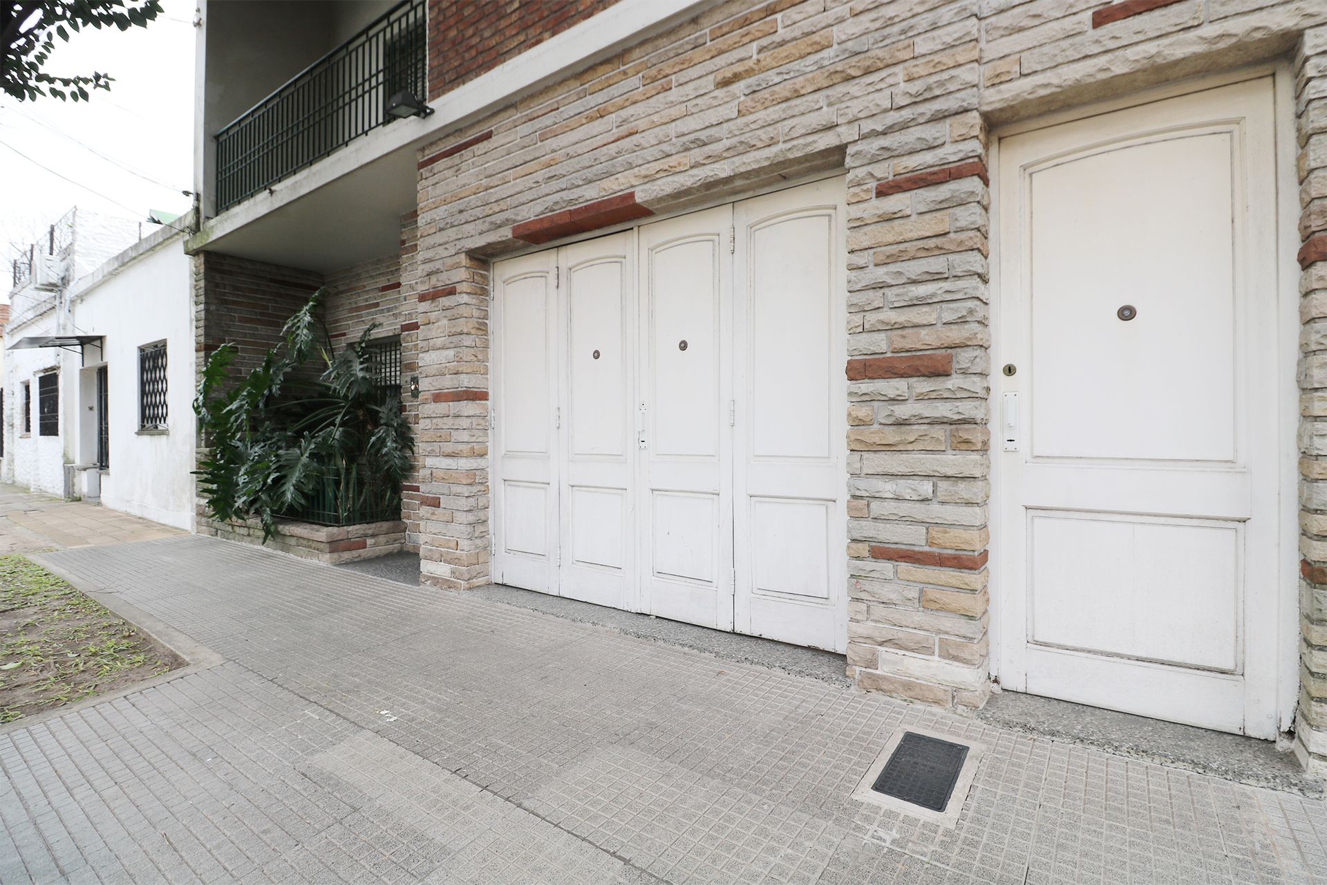 Venta Casa 5 Amb C/Pileta Y Parrilla En V. Adelina