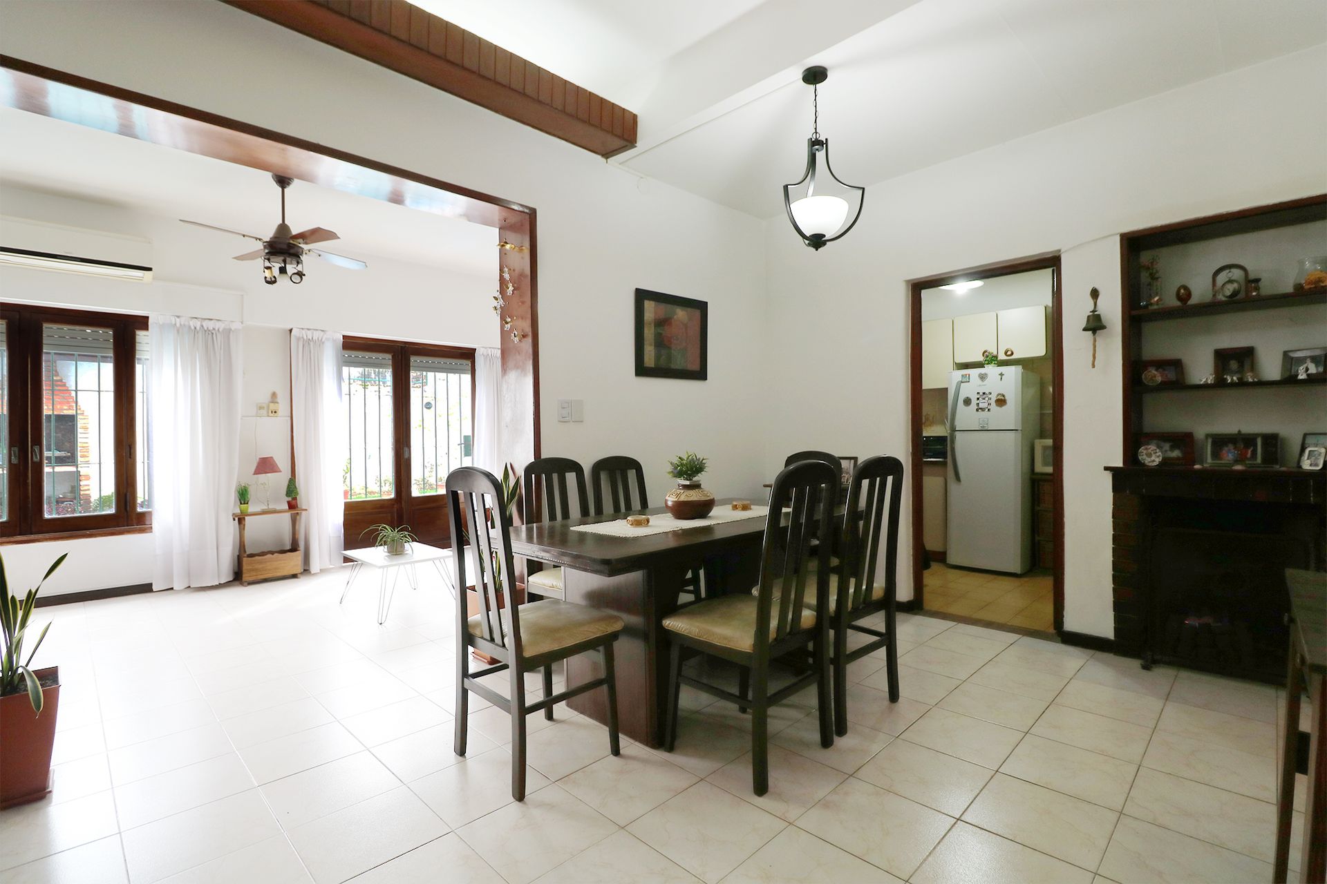 Venta Casa 5 Amb C/Pileta Y Parrilla En V. Adelina