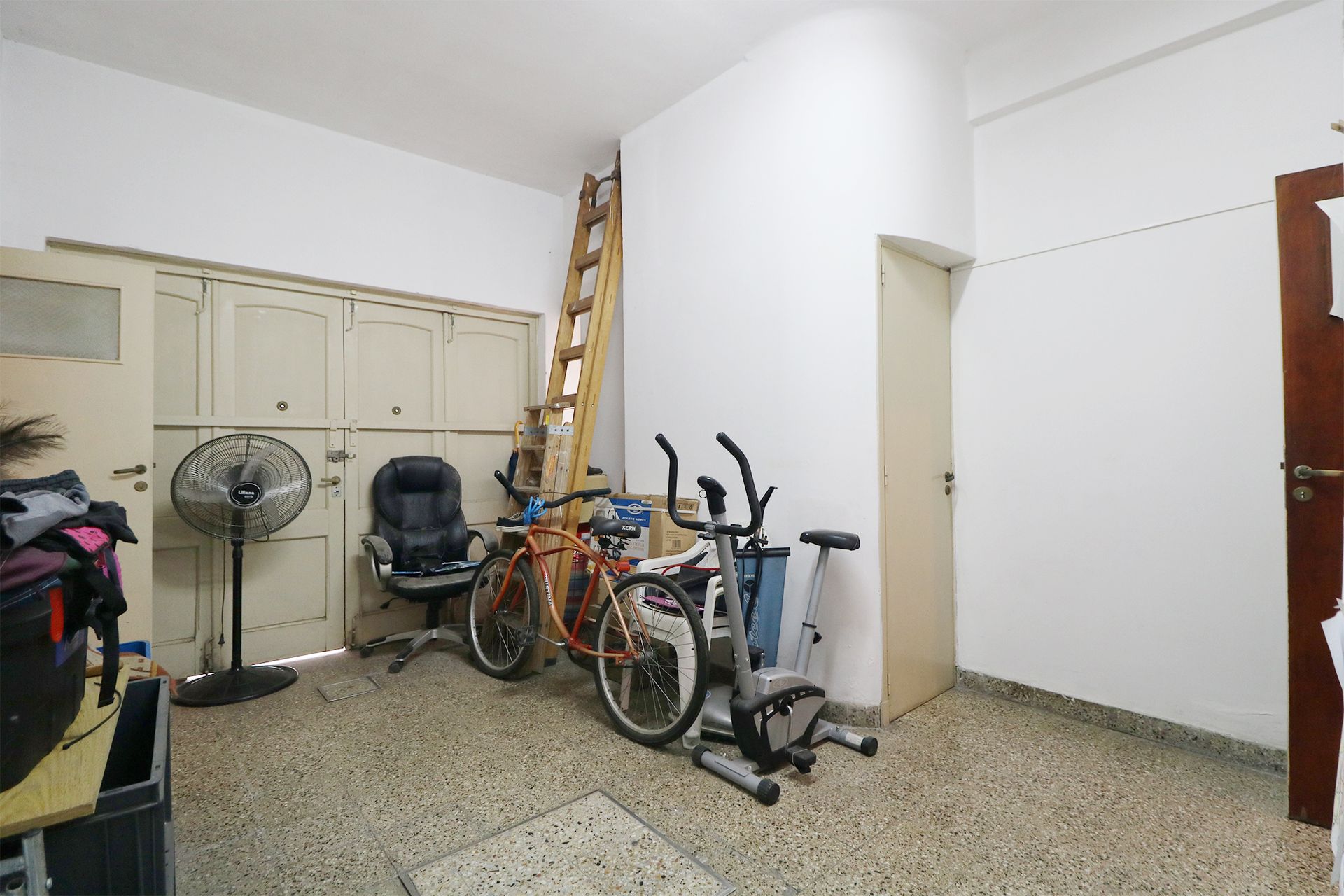 Venta Casa 5 Amb C/Pileta Y Parrilla En V. Adelina