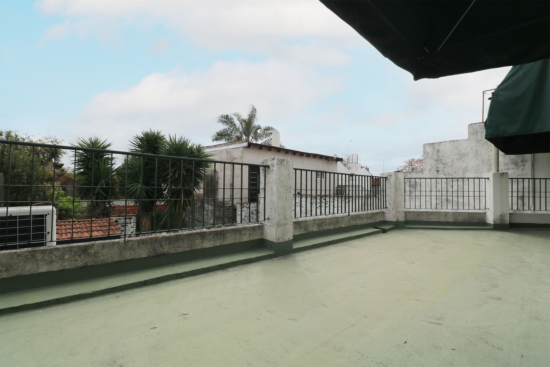 Venta Casa 5 Amb C/Pileta Y Parrilla En V. Adelina