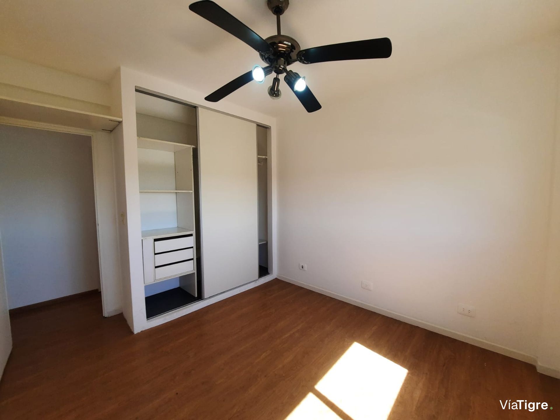 Depto 3 ambientes en Venta - Tigre - APTO CREDITO