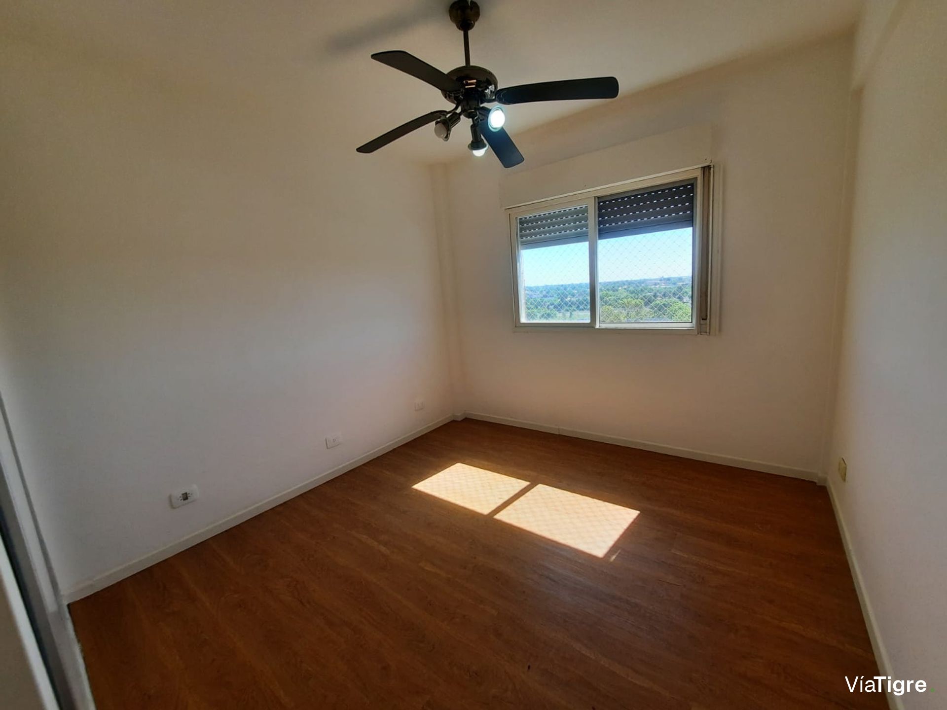 Depto 3 ambientes en Venta - Tigre - APTO CREDITO