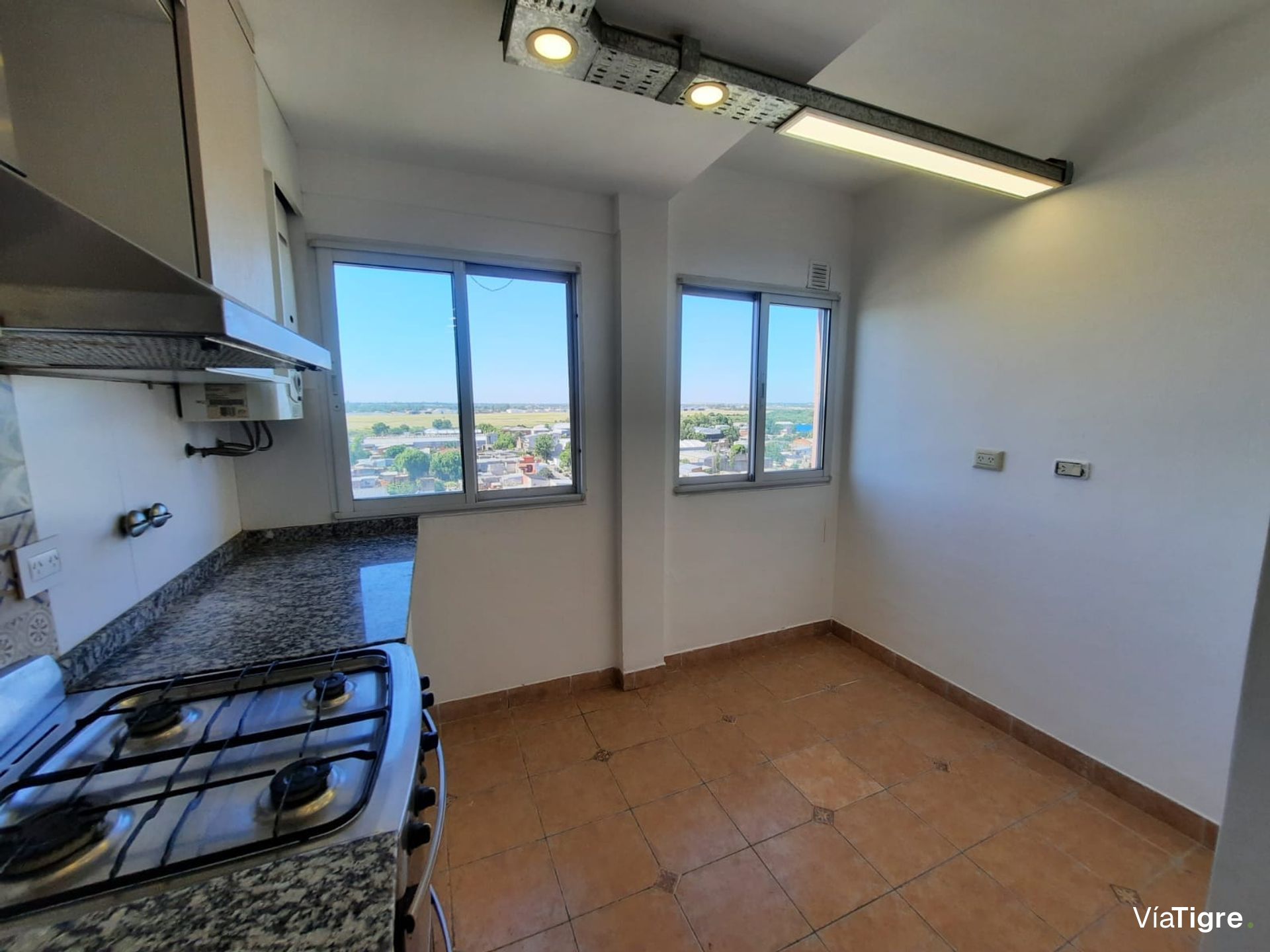 Depto 3 ambientes en Venta - Tigre - APTO CREDITO