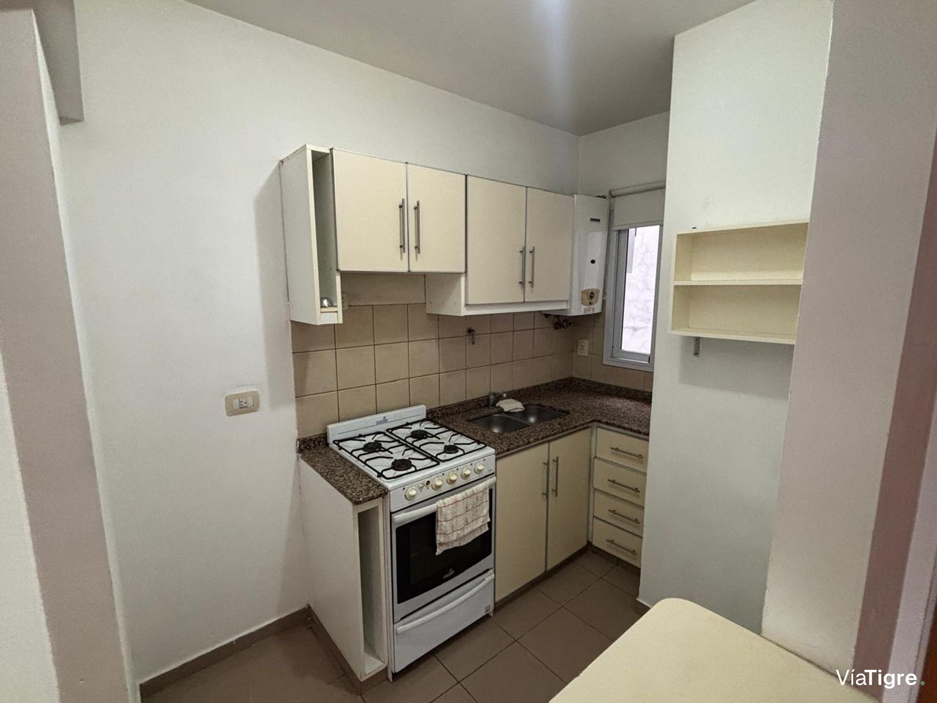 Venta 3 ambientes c/cochera - Vicente Lopez