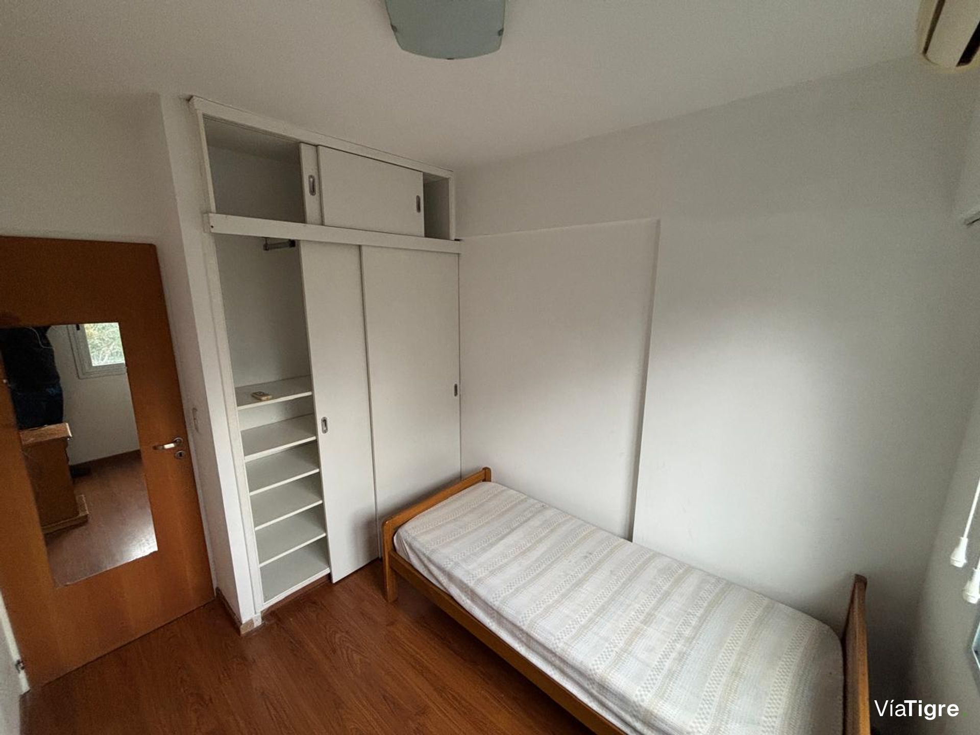 Venta 3 ambientes c/cochera - Vicente Lopez