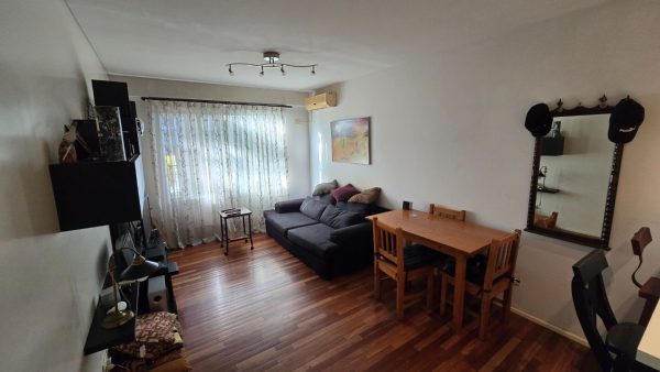 Departamento en venta en Vicente López Cochera