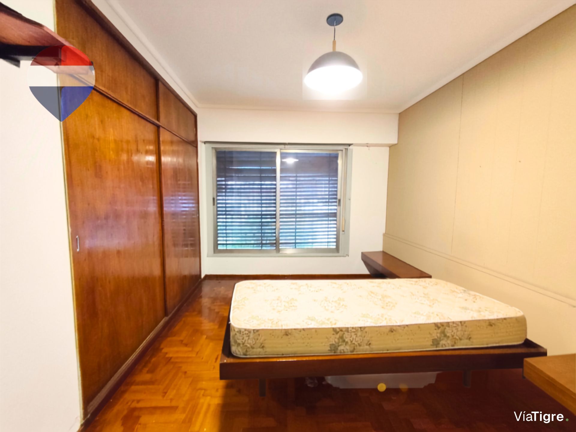 Venta casa de 7 amb con cocheras en Villa Adelina