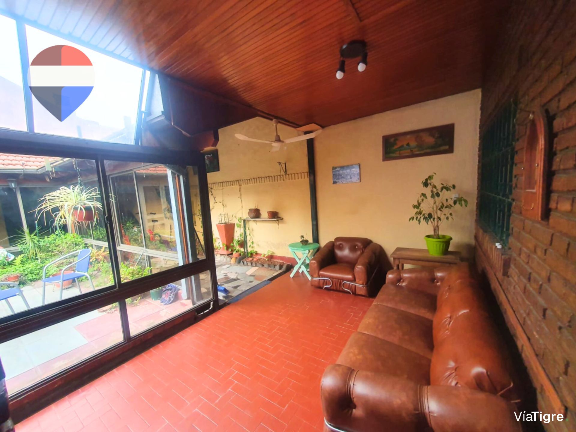 Venta casa de 7 amb con cocheras en Villa Adelina