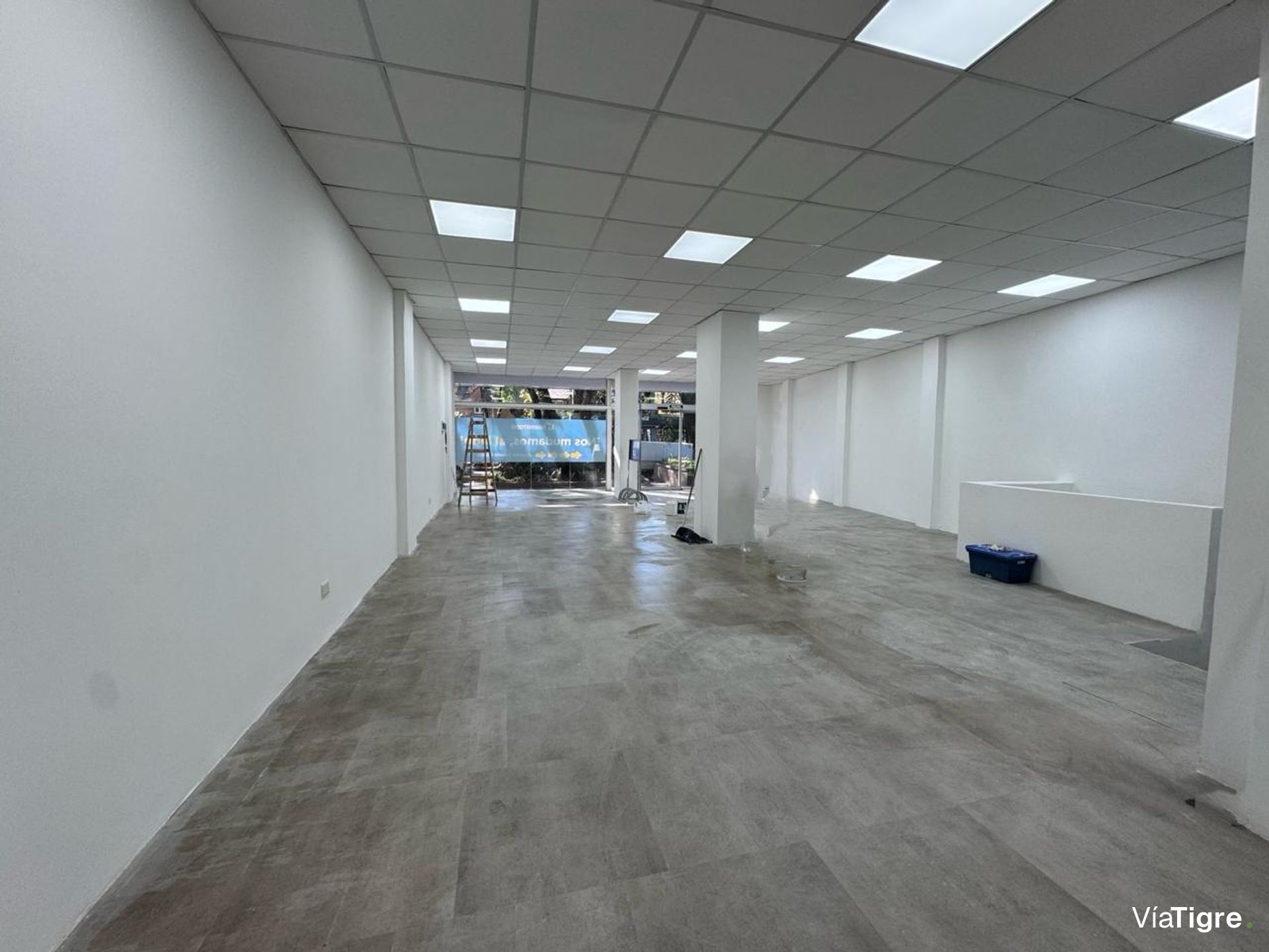 Local Comercial En Alquiler - Martínez