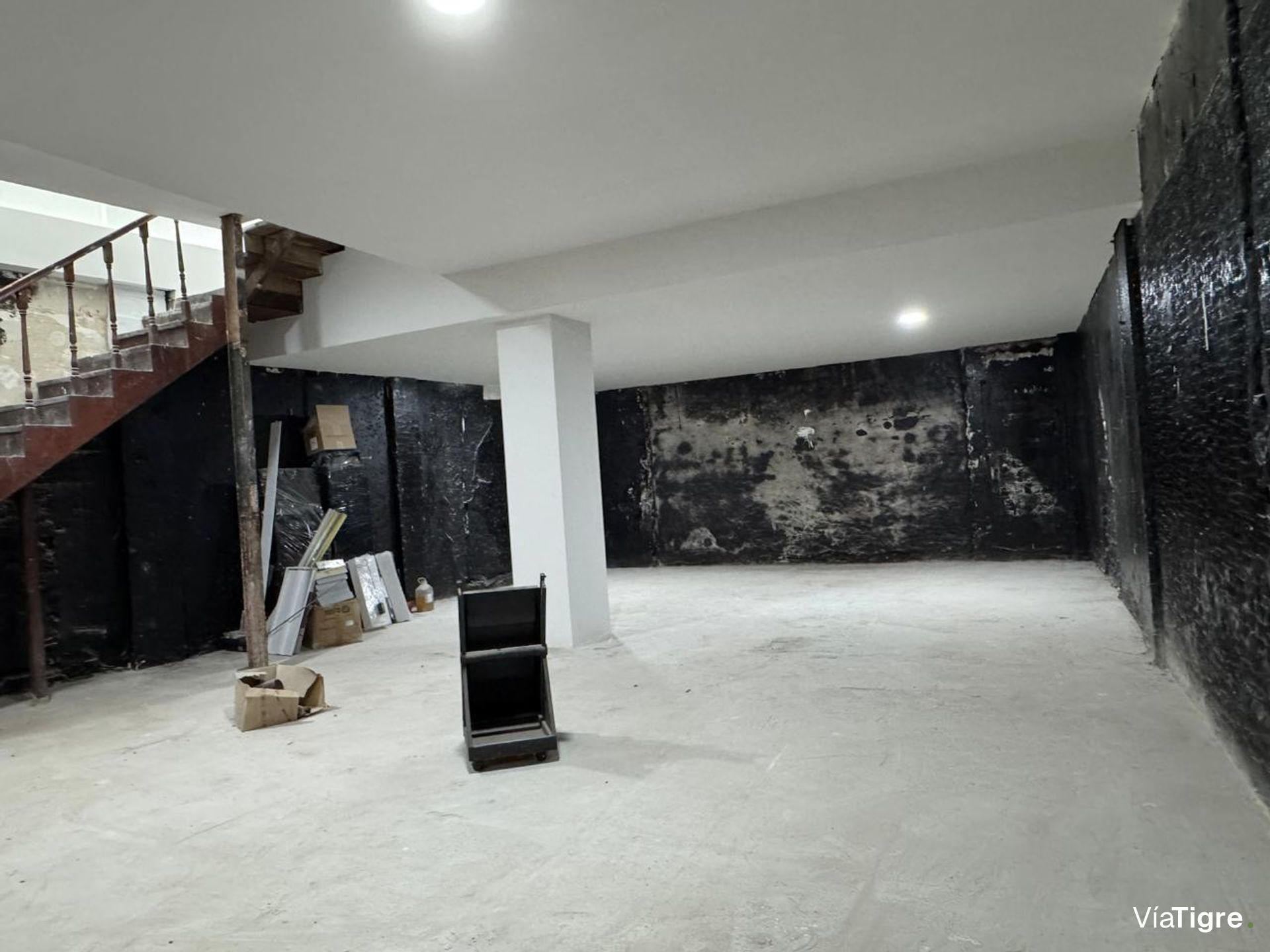 Local Comercial En Alquiler - Martínez