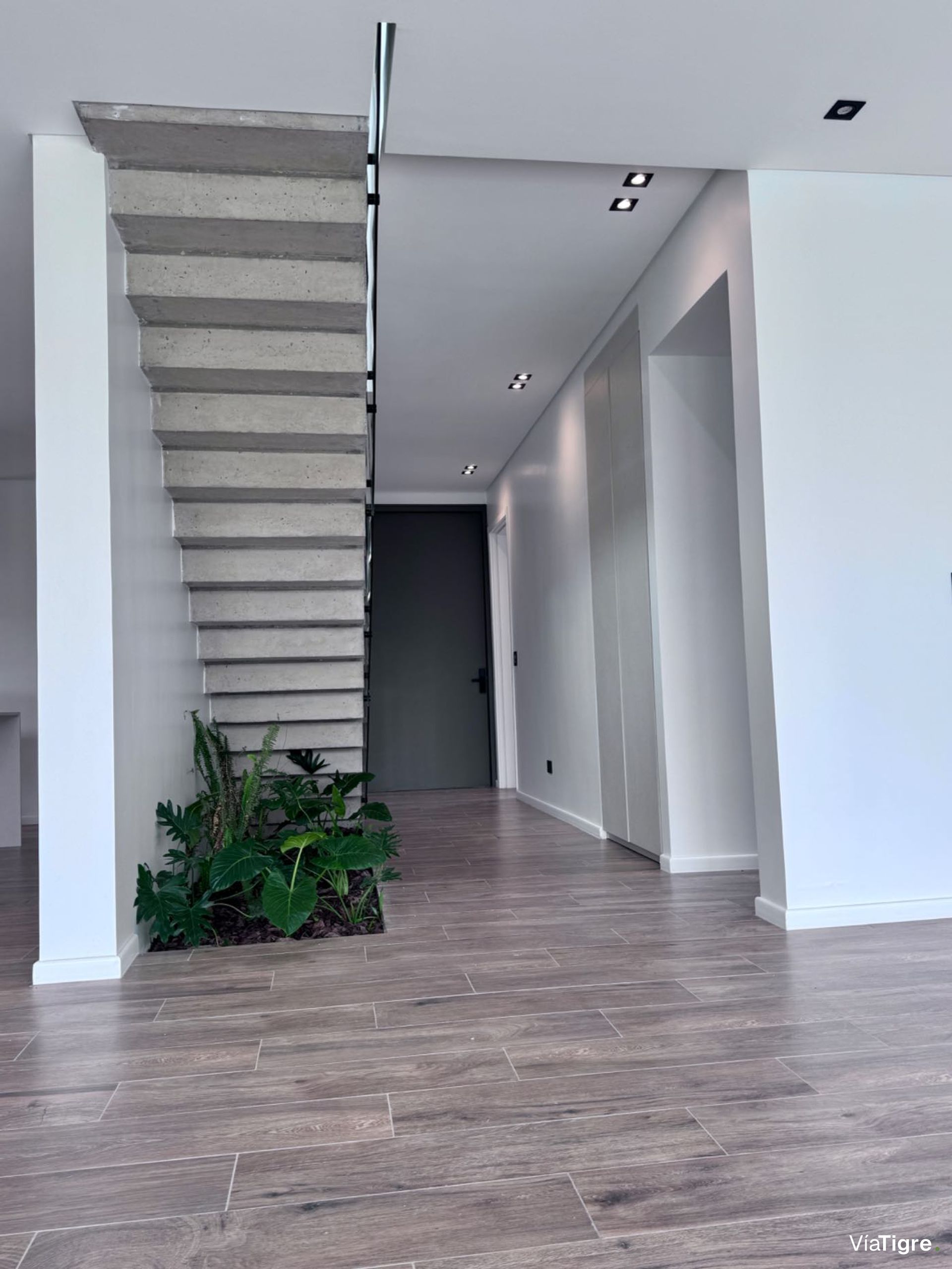 Venta casa Castaños Nordelta 5 ambientes estrenar
