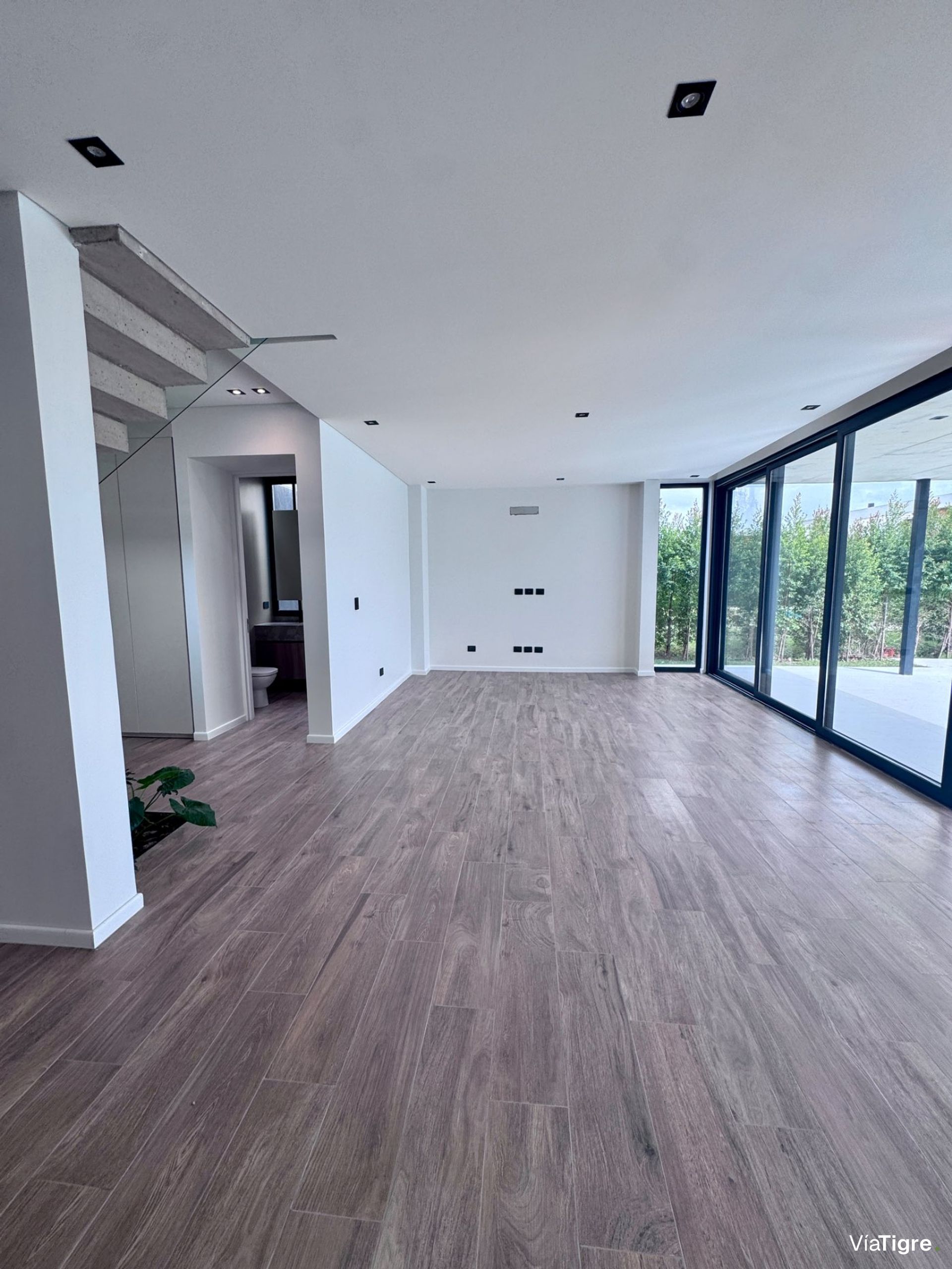Venta casa Castaños Nordelta 5 ambientes estrenar